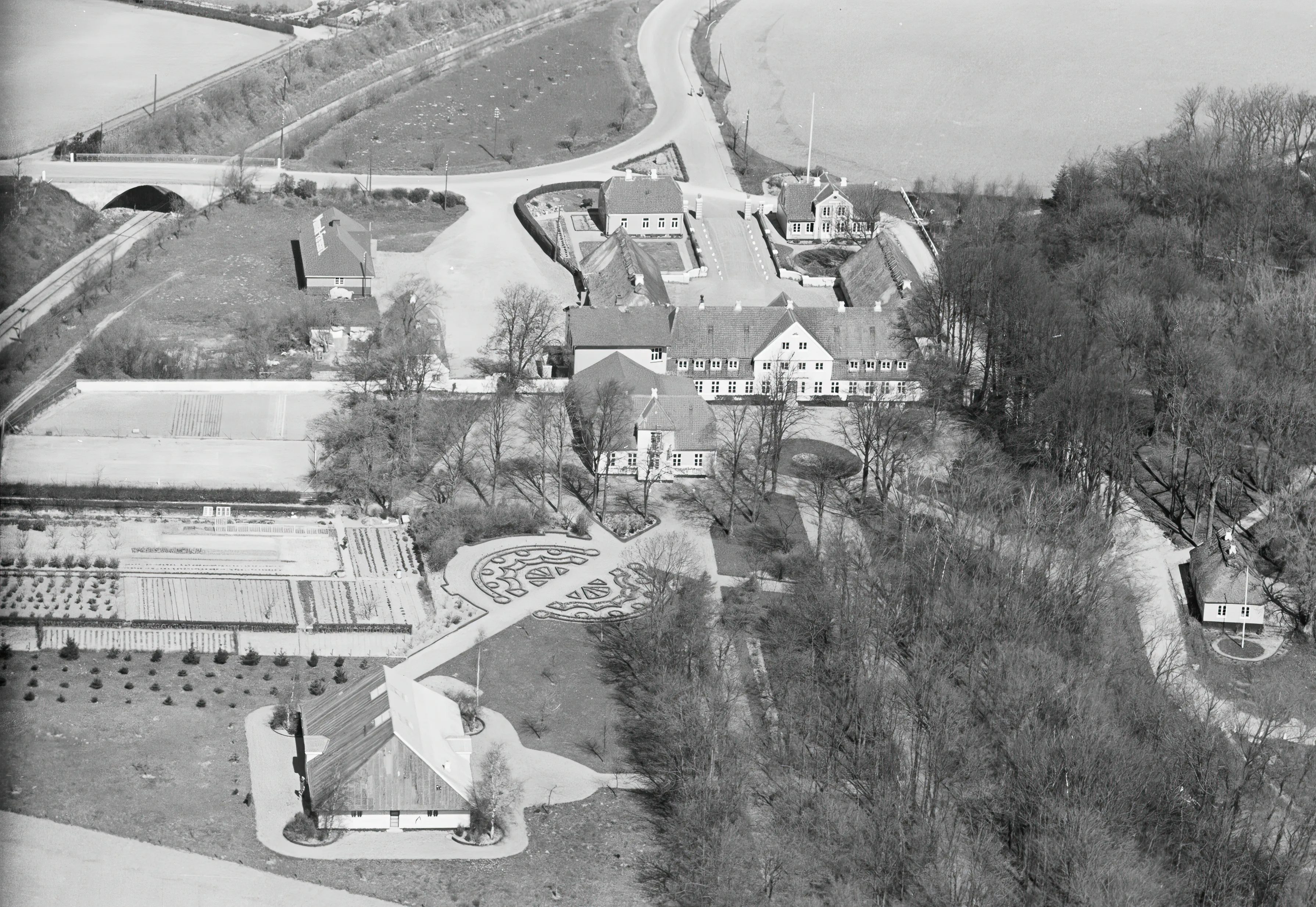 Billede af Mommark Færgegård Stationskro. Billede af Mommark Færgegård Stationskro.
