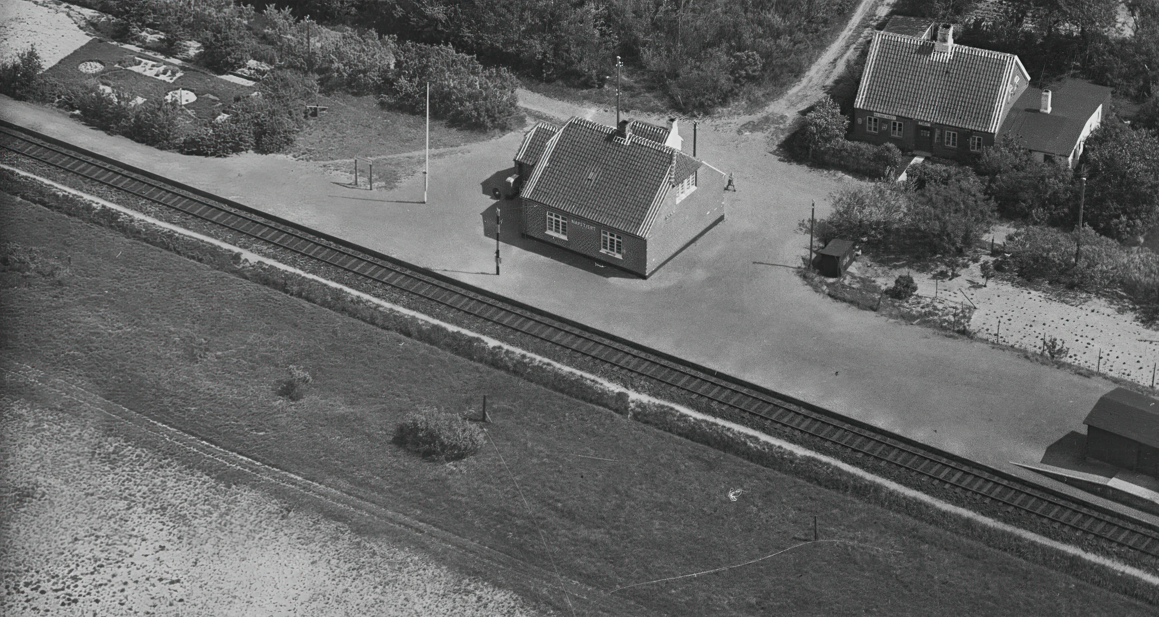 Billede af Napstjert Station. Billede af Napstjert Station.