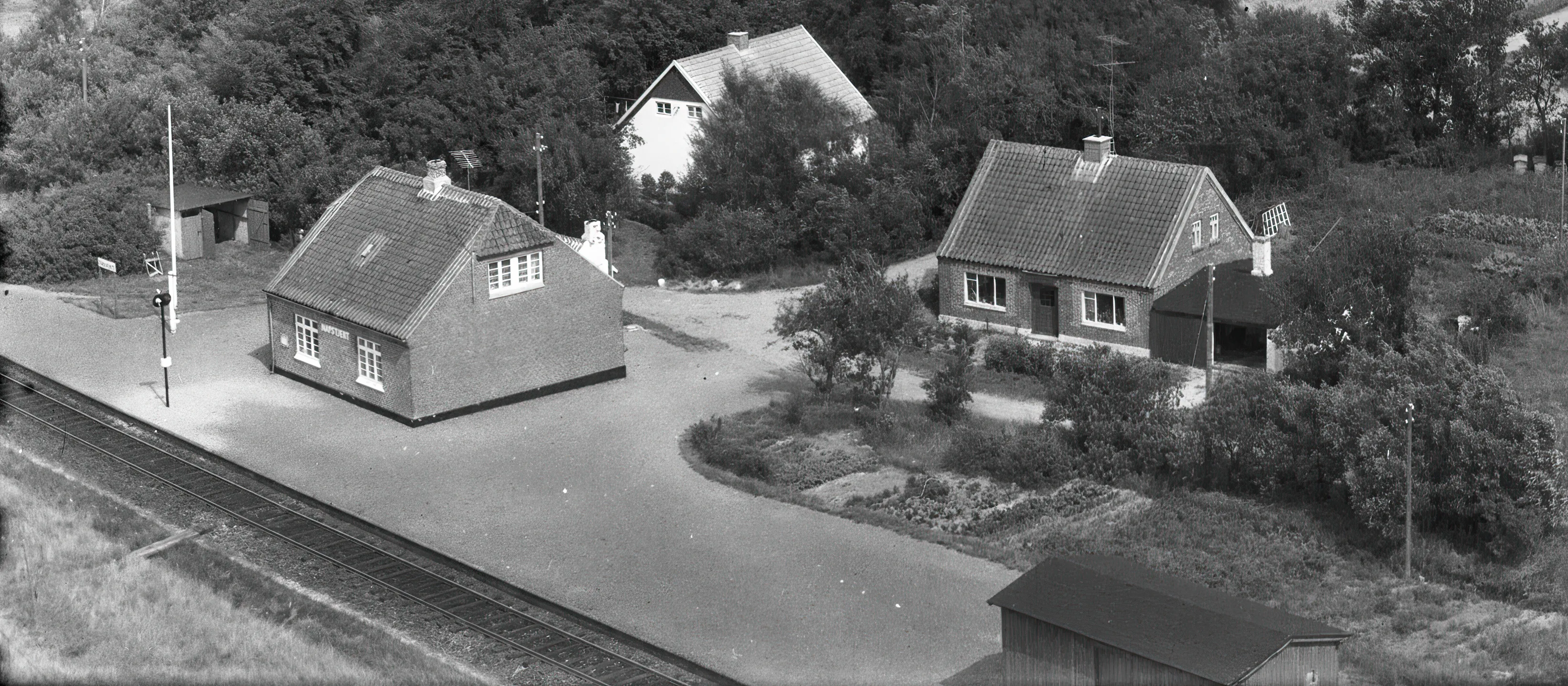 Billede af Napstjert Station. Billede af Napstjert Station.