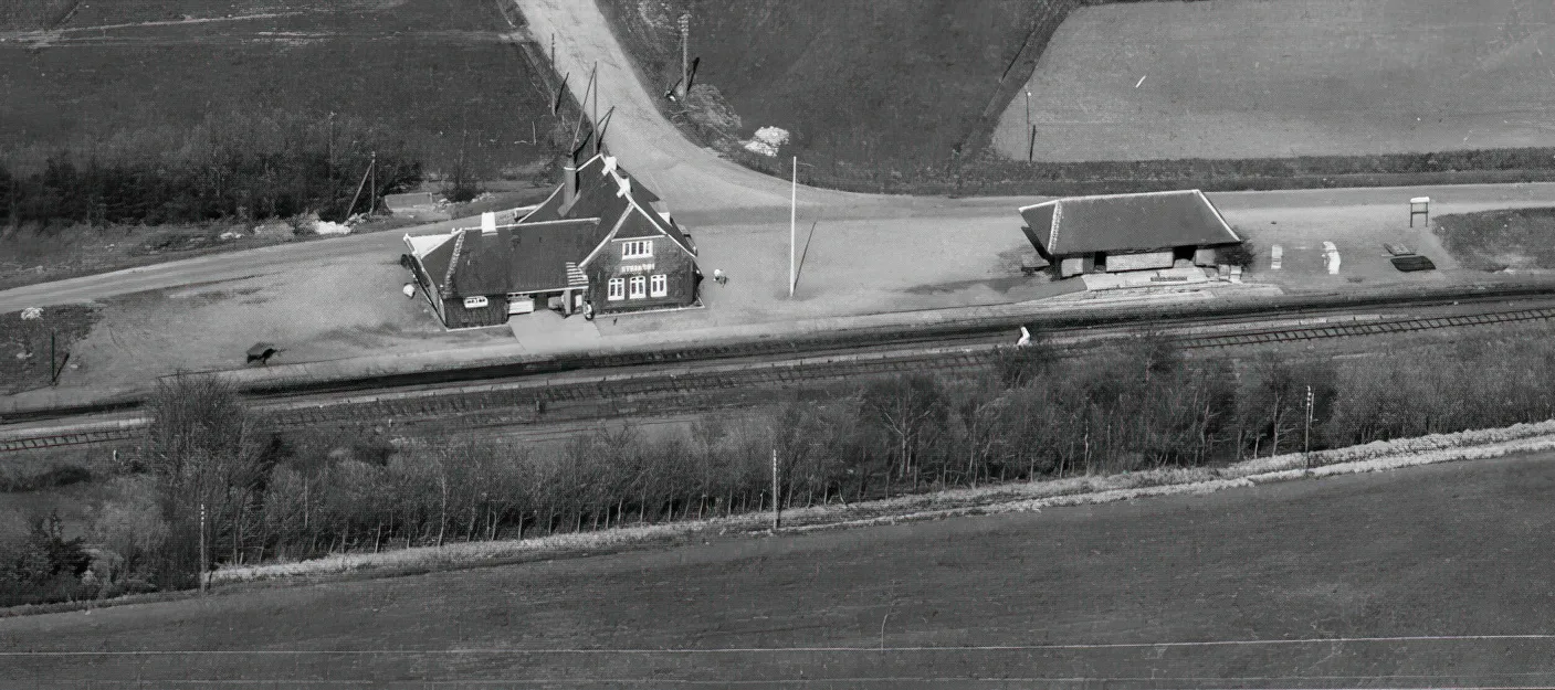Billede af Strandby Trinbræt. Billede af Strandby Trinbræt.
