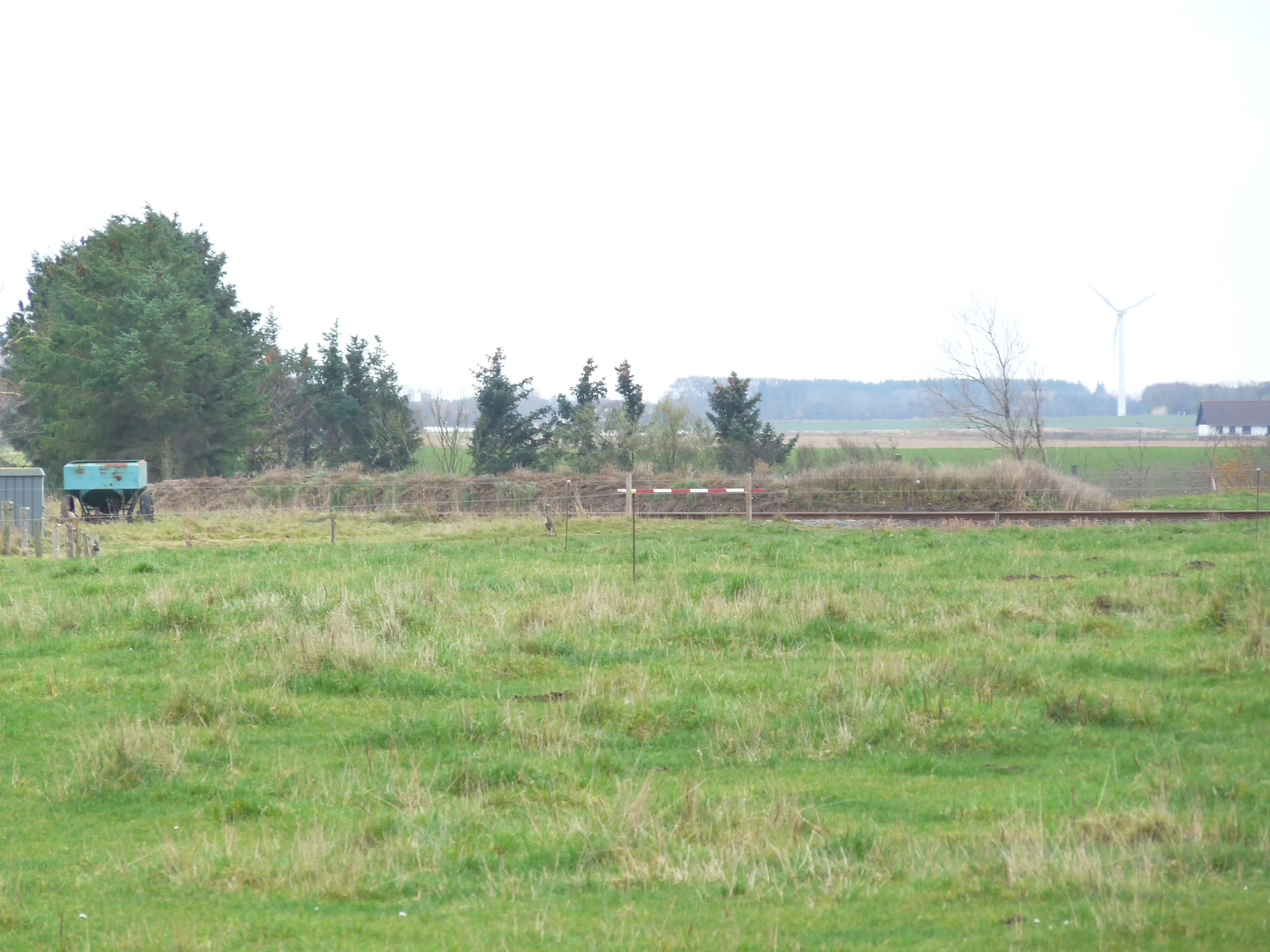 Billede af Langholm Trinbræt - Trinbræt er nedrevet, men Langholm Trinbræt har ligget her. Billede af Langholm Trinbræt - Trinbræt er nedrevet, men Langholm Trinbræt har ligget her.