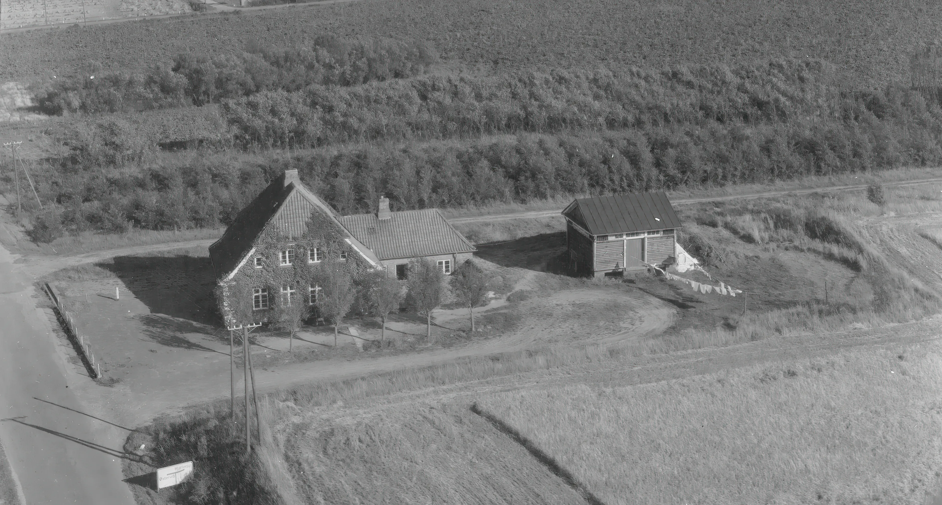 Billede af Røgelhede Station.