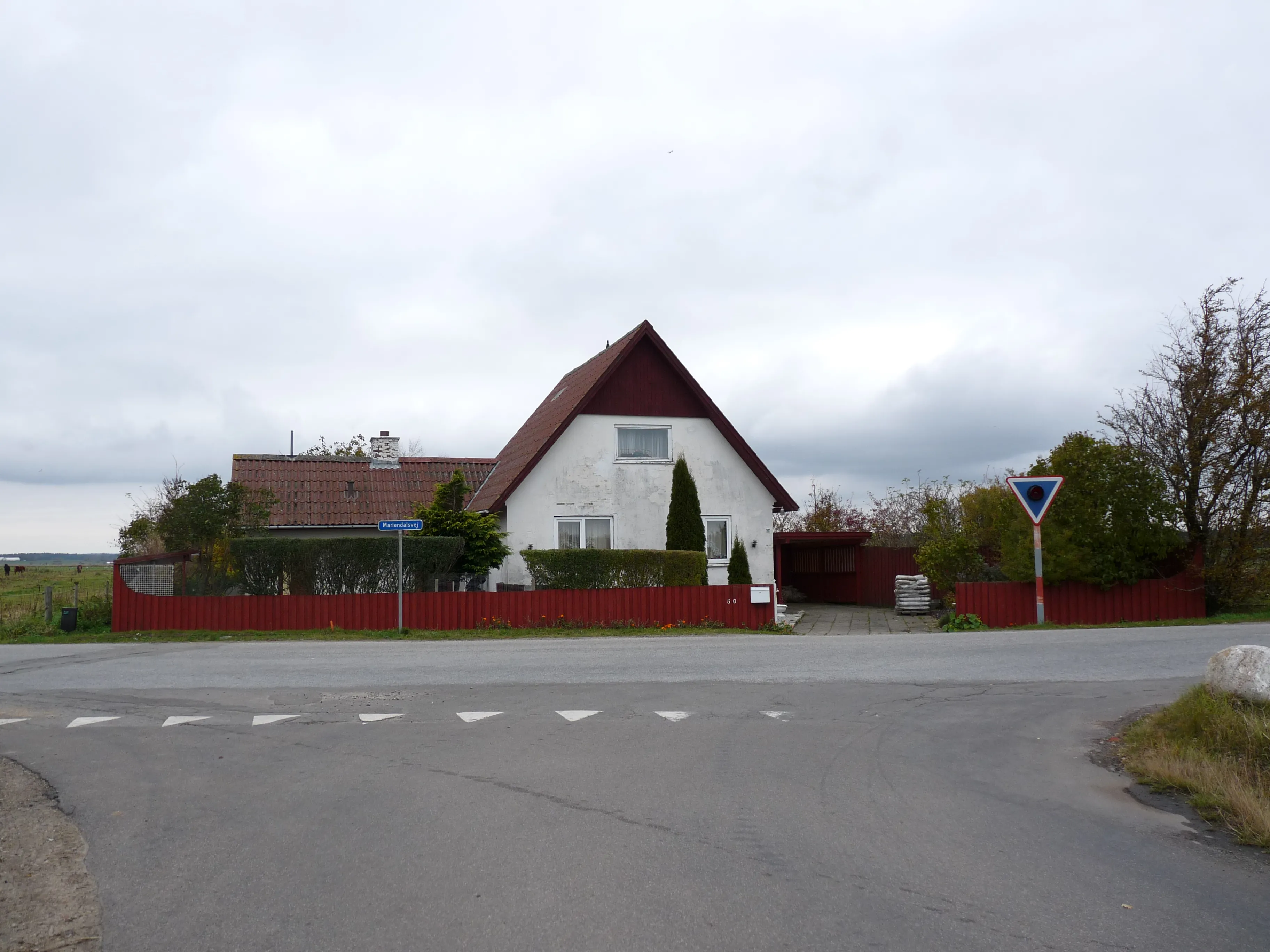 Billede af Elling Trinbræt - Trinbræt er nedrevet, men Elling Trinbræt har ligget her.