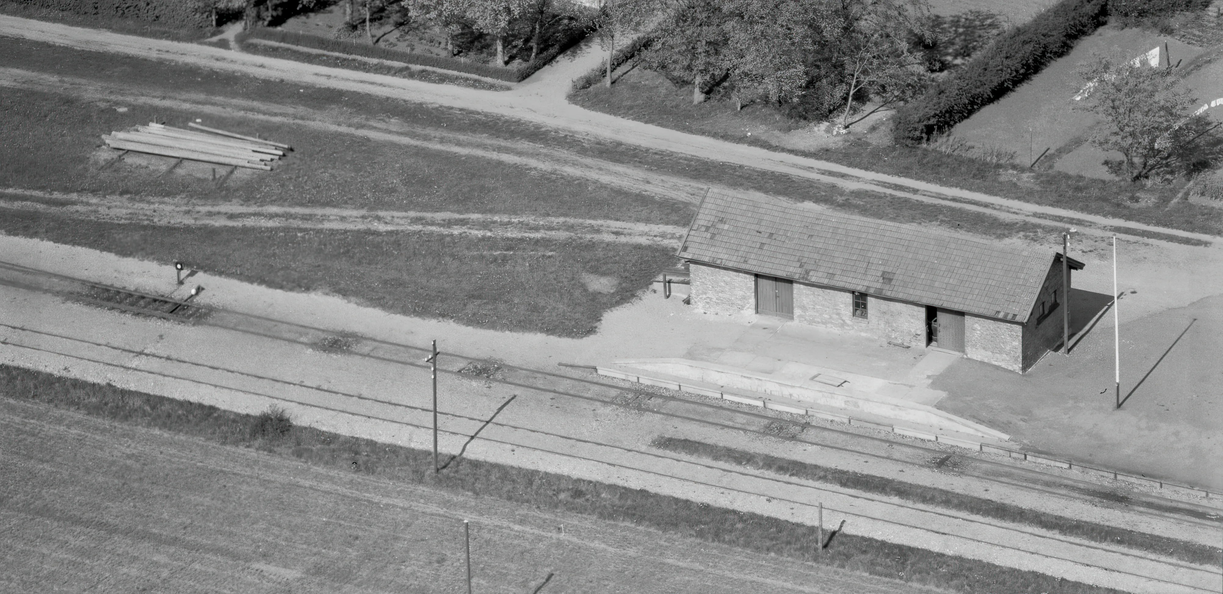 Billede af Storvorde Stations varehus. Billede af Storvorde Stations varehus.