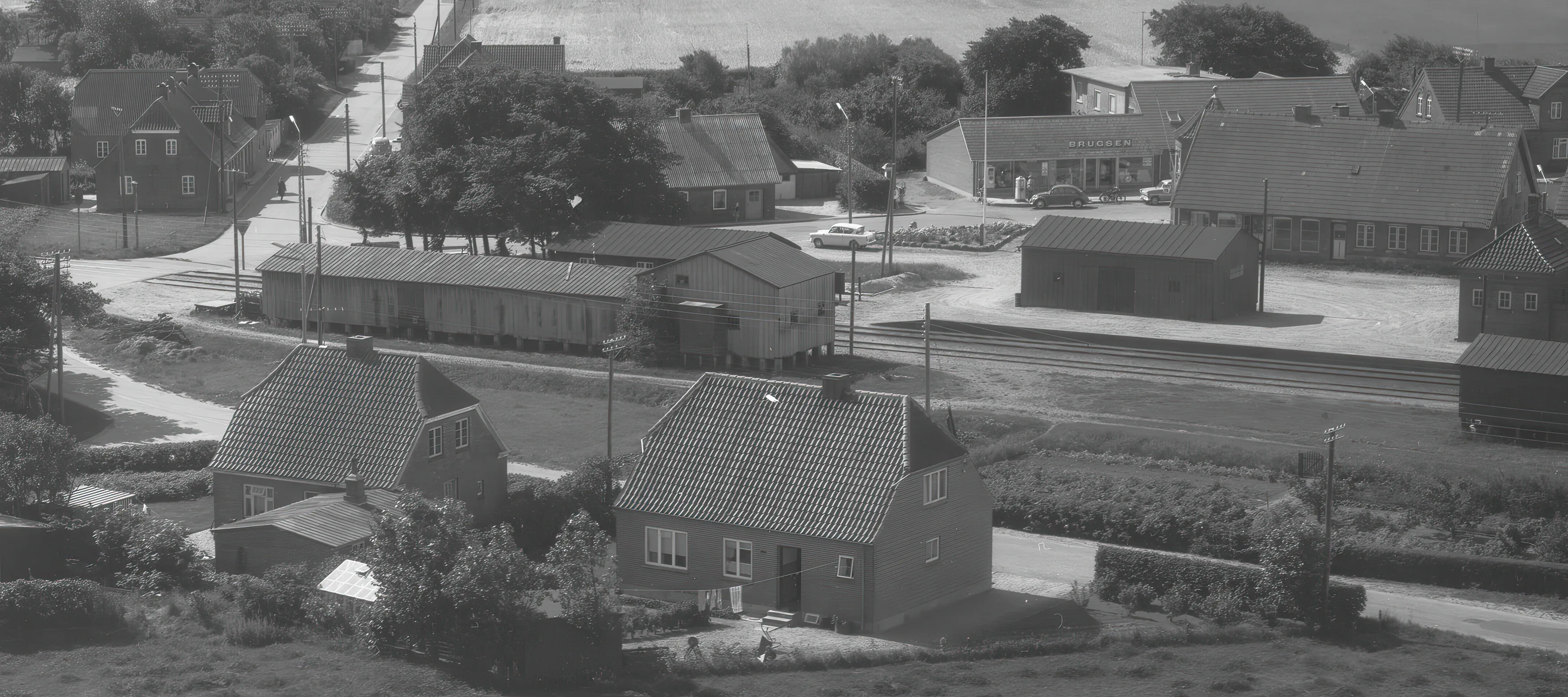 Billede af Fåre Stations varehuse. Billede af Fåre Stations varehuse.