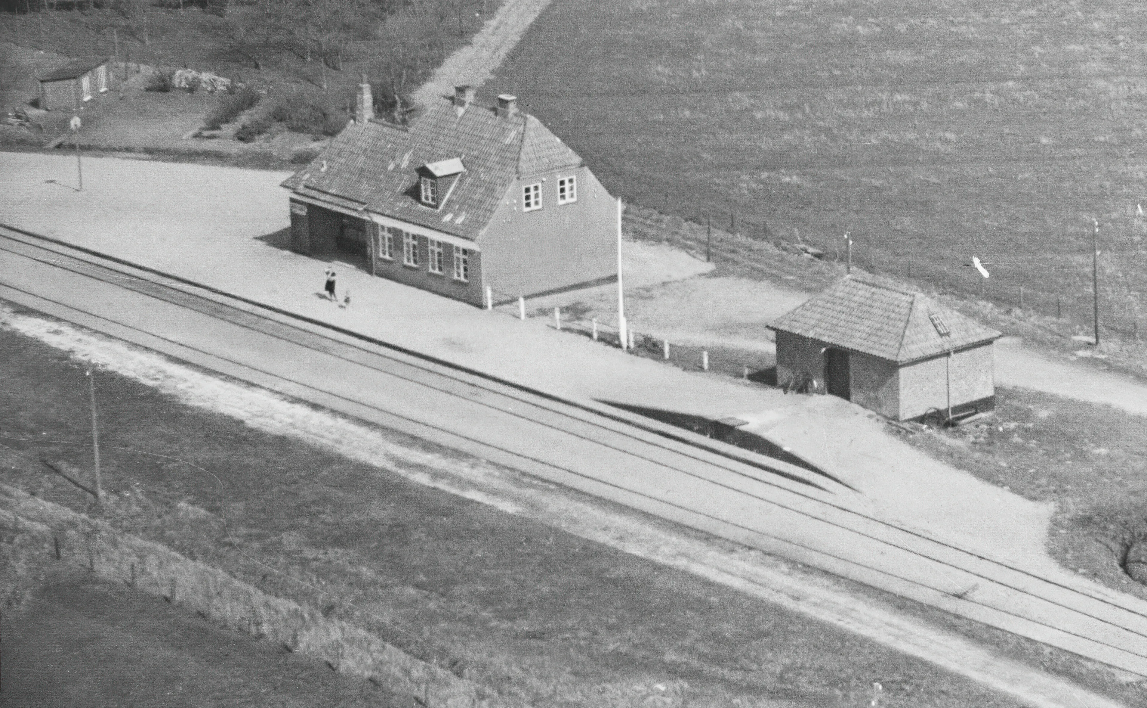 Billede af Gravlund (VaGJ) Station. Billede af Gravlund (VaGJ) Station.