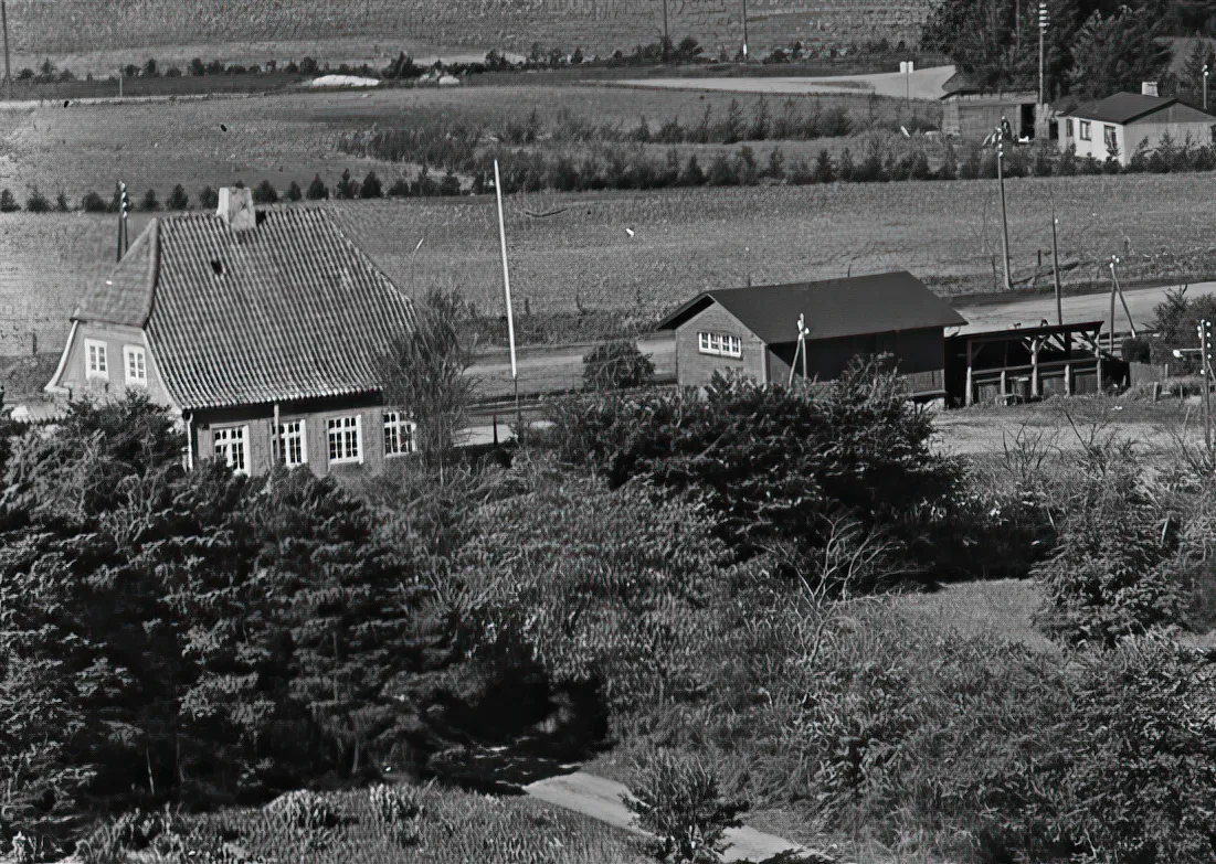 Billede af Sandet Station. Billede af Sandet Station.