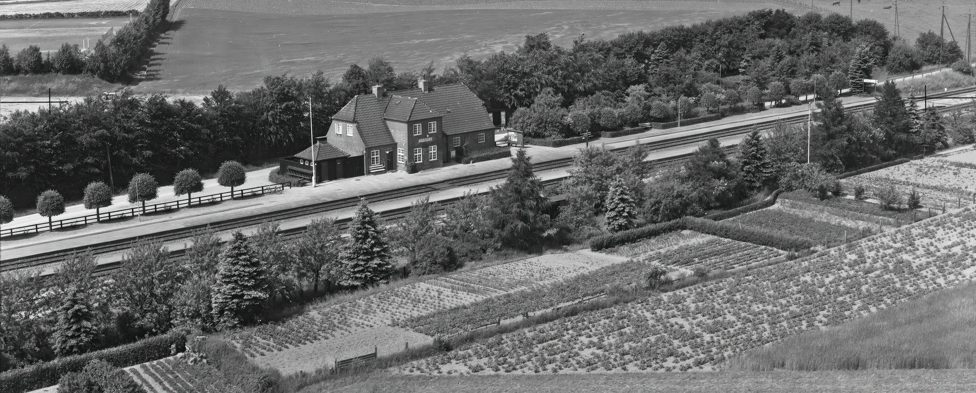 Billede af Tvingstrup Station. Billede af Tvingstrup Station.