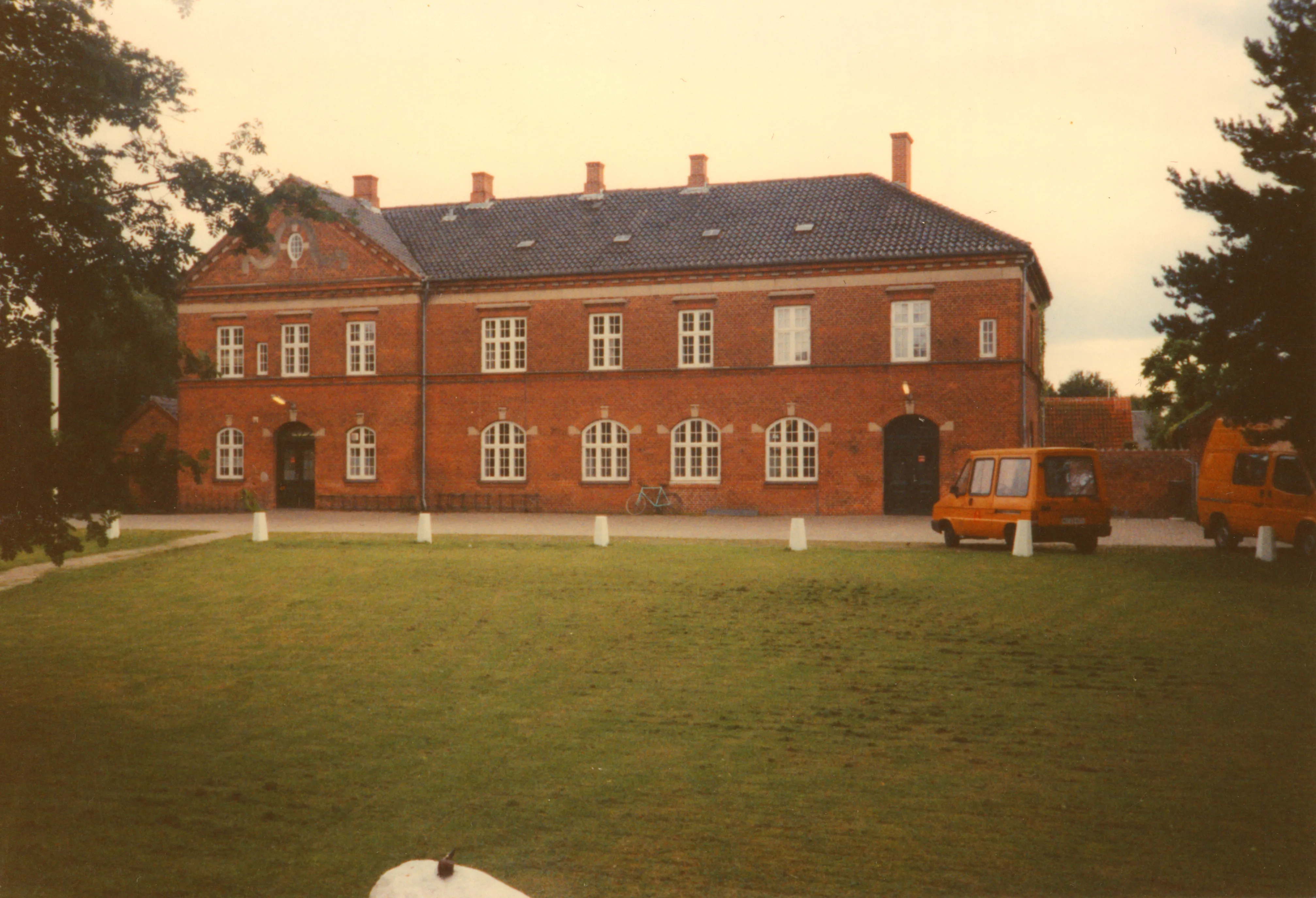 Postkort med Dragør Station.