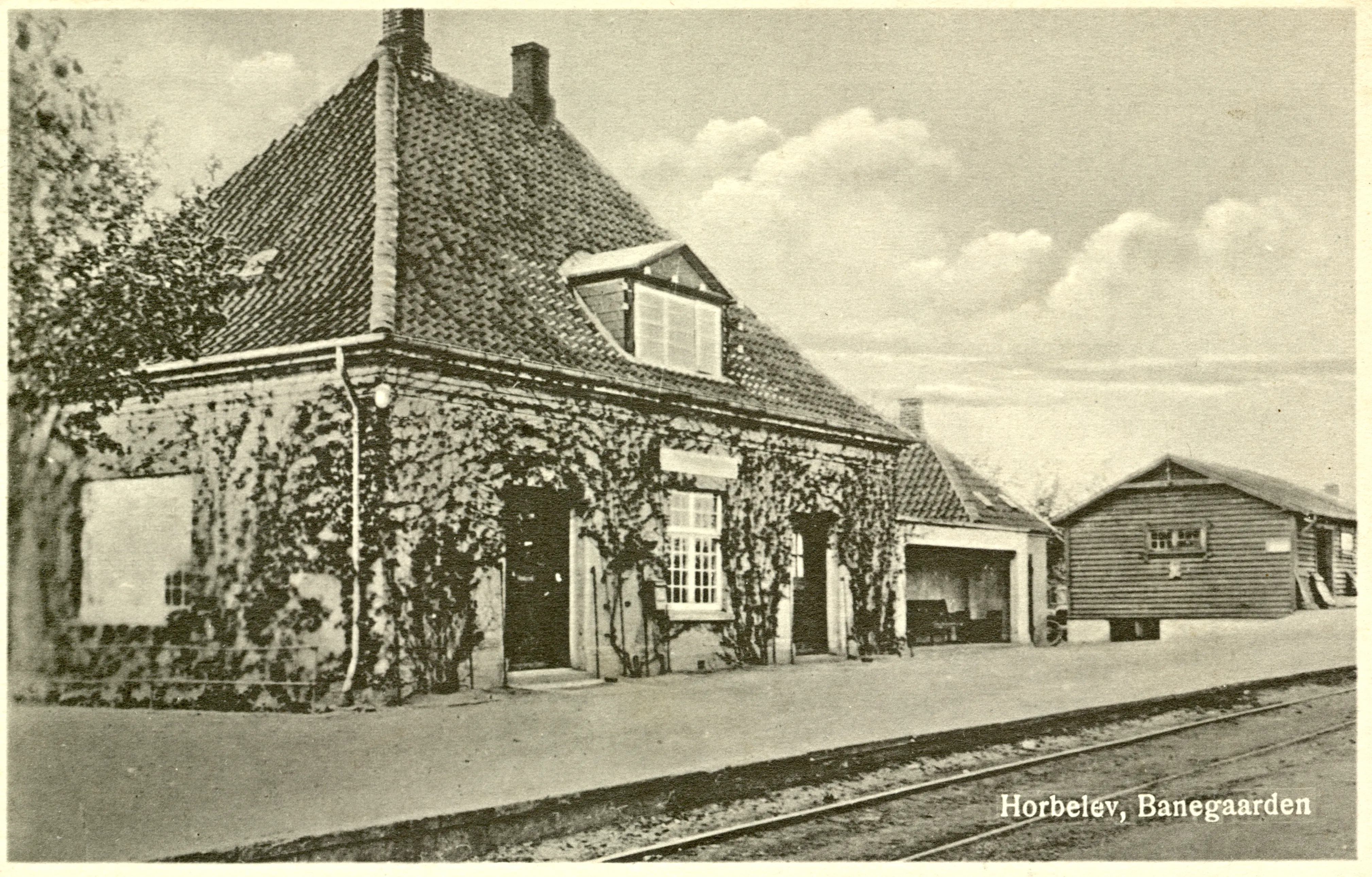 Postkort med Horbelev Station. Postkort med Horbelev Station.