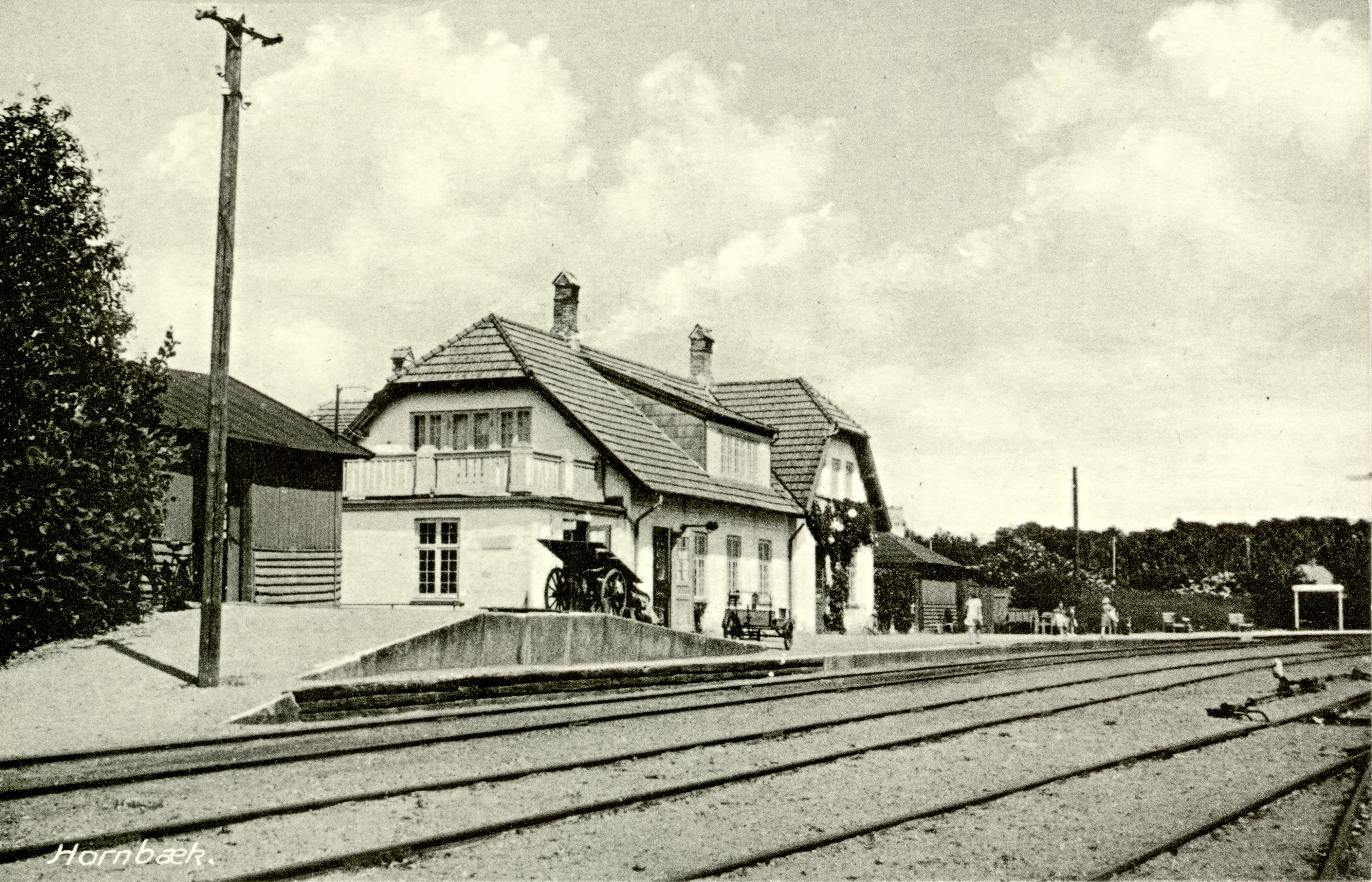 Postkort med Hornbæk Station. Postkort med Hornbæk Station.