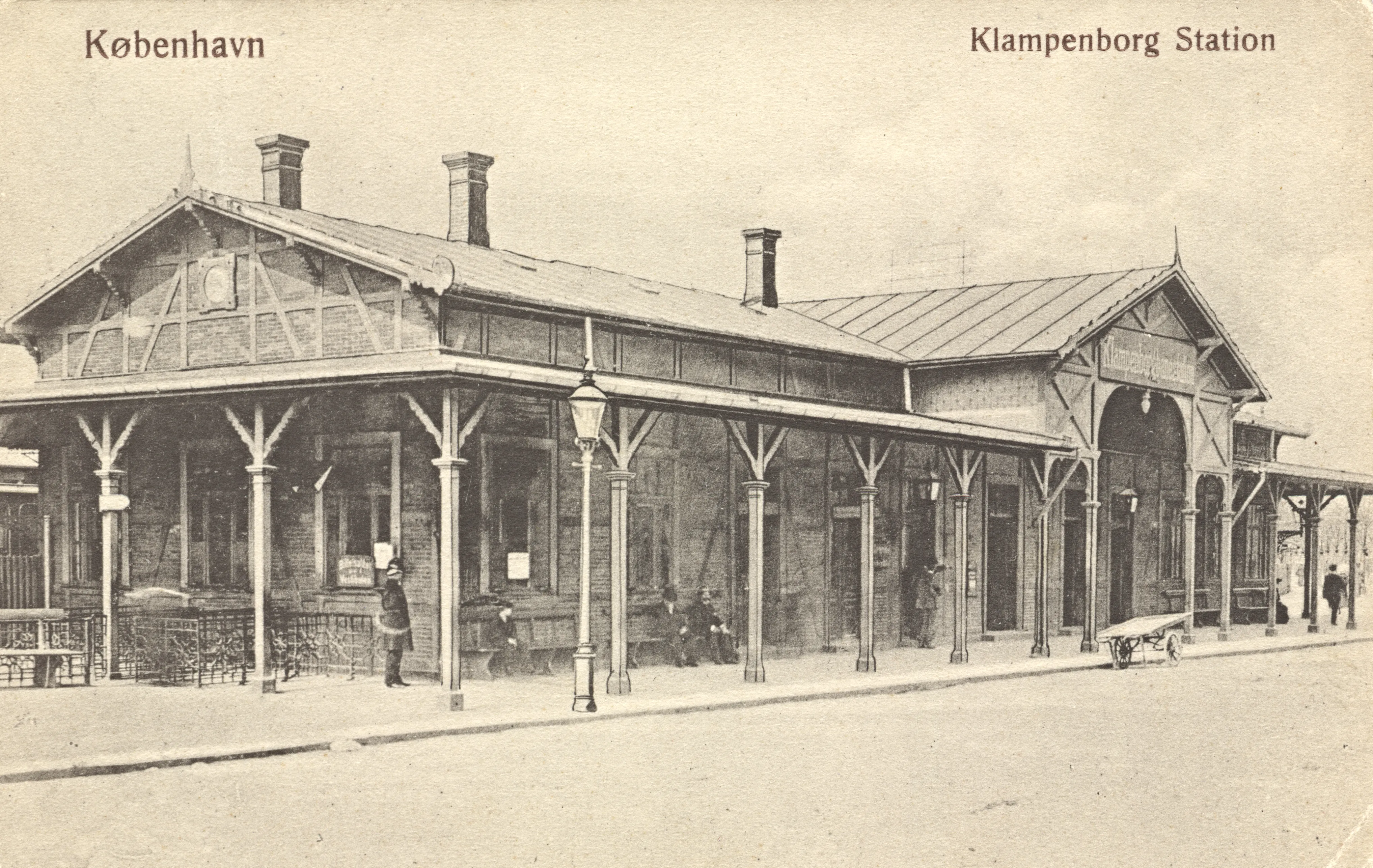 Postkort med Klampenborgbane Station. Postkort med Klampenborgbane Station.
