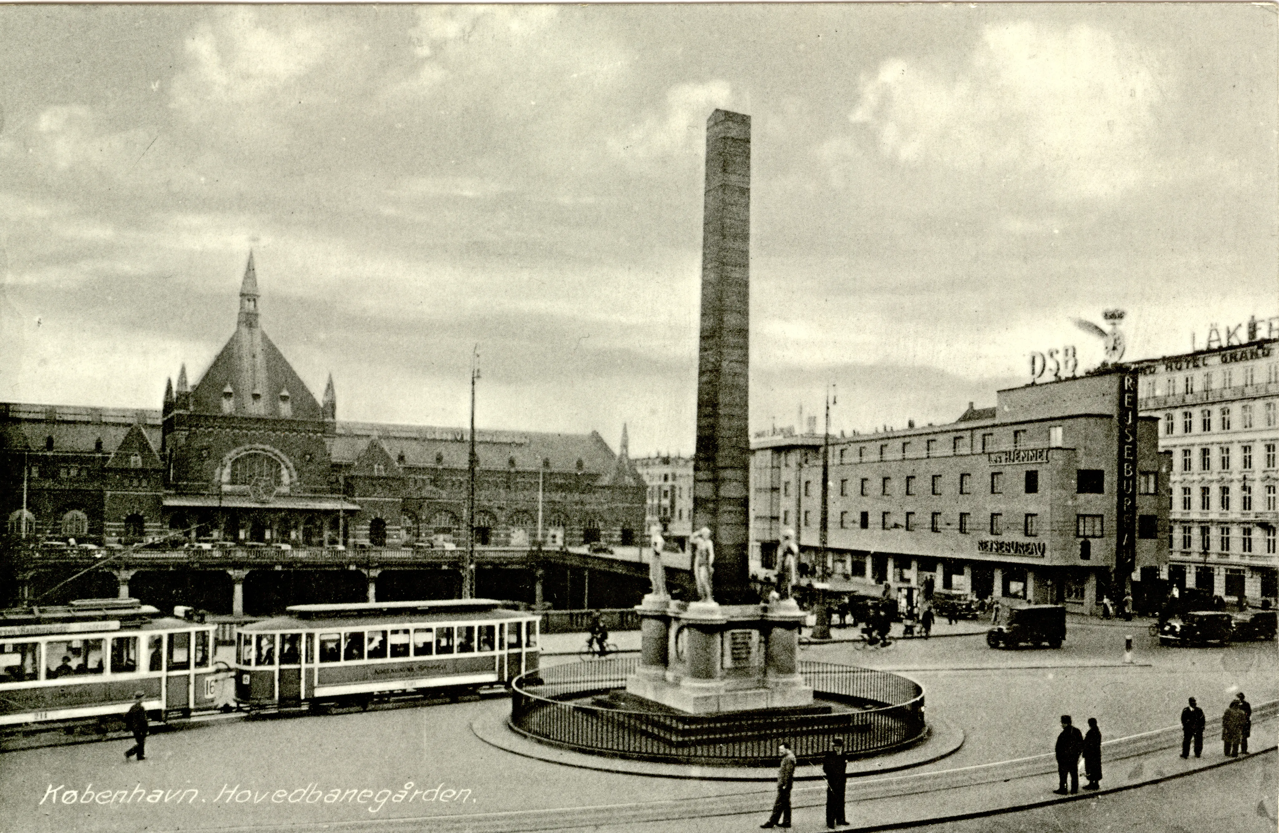 Postkort med København Hovedbanegård.