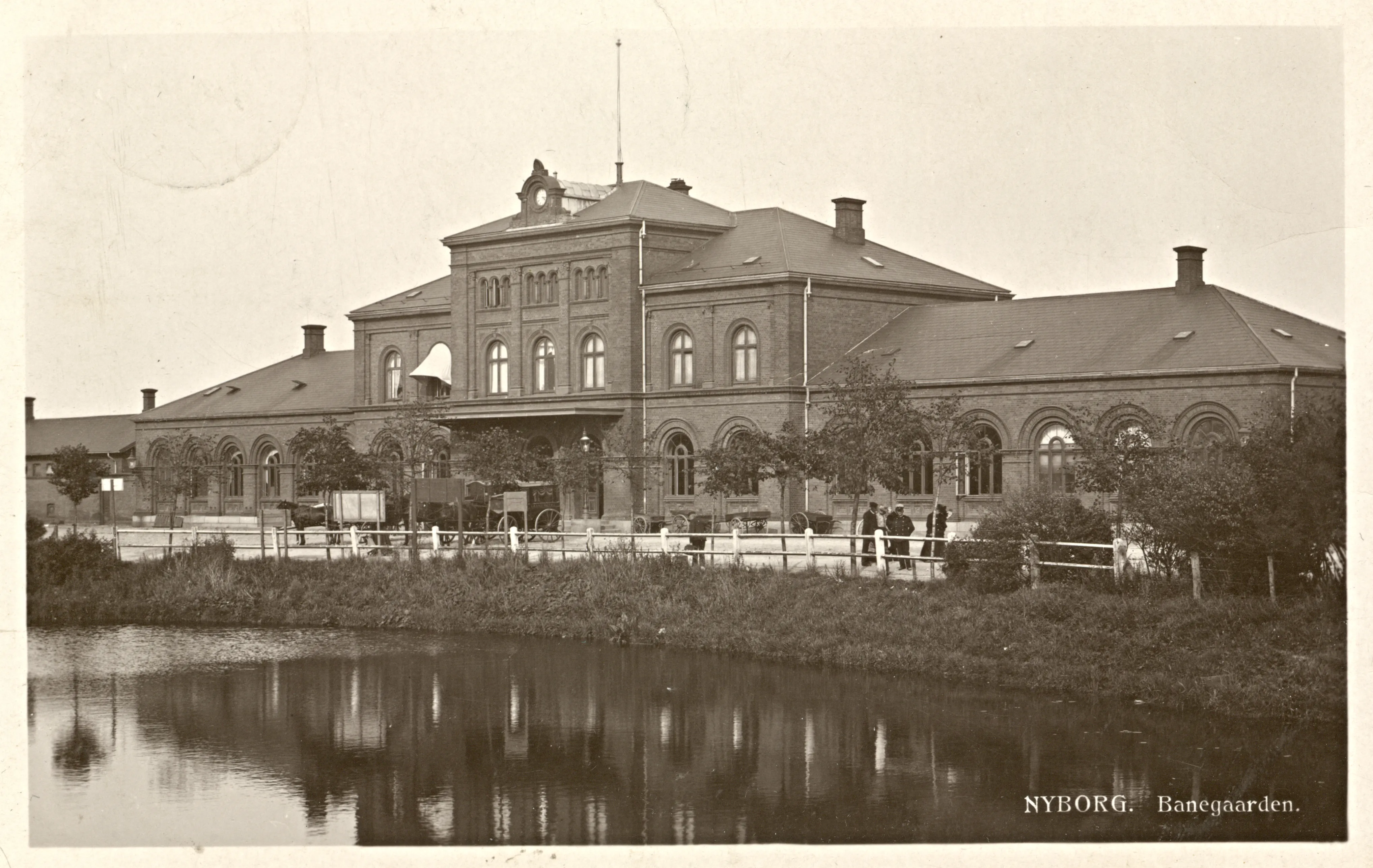 Postkort med Nyborg Station. Postkort med Nyborg Station.