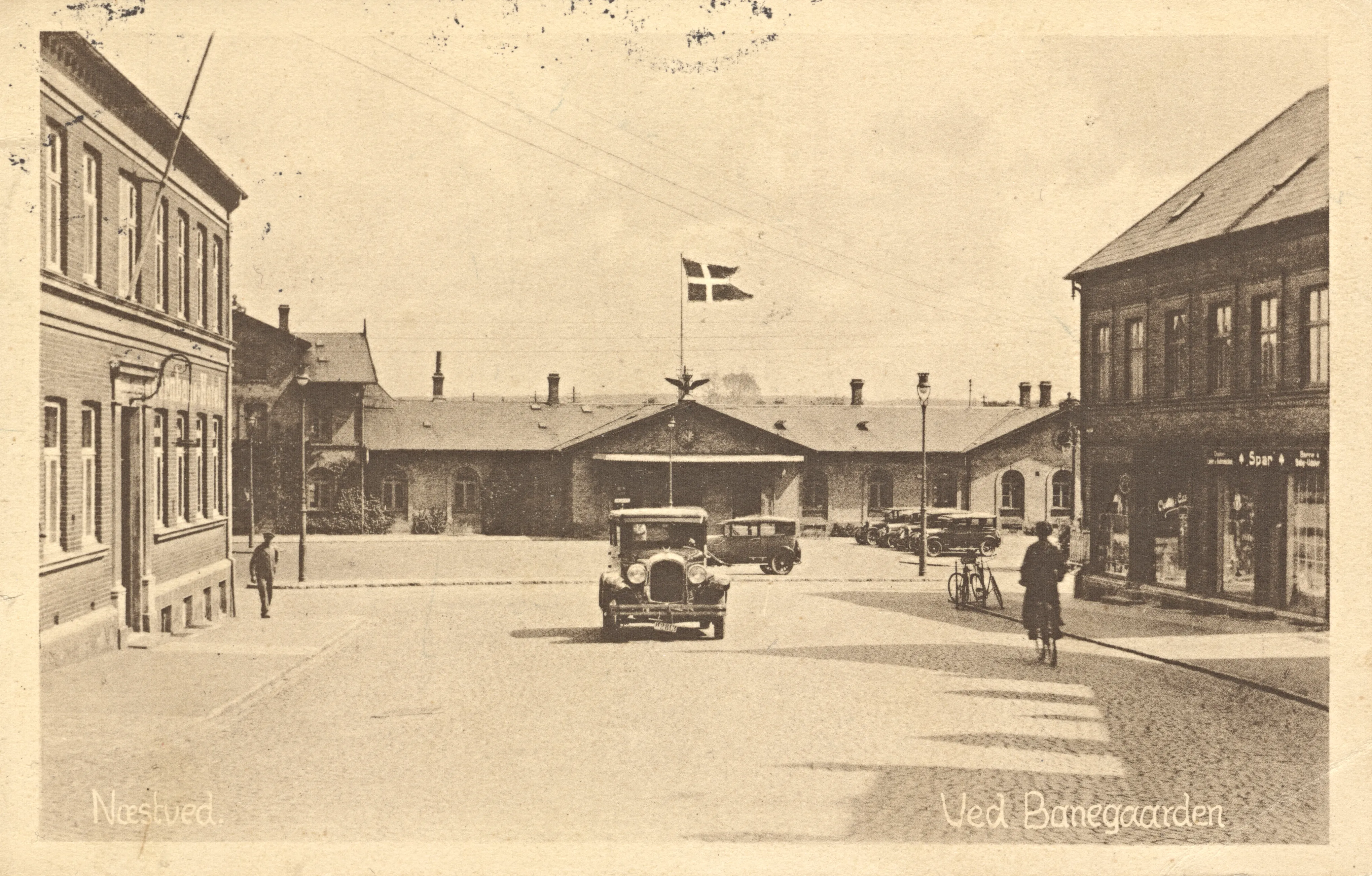 Postkort med Næstved Station. Postkort med Næstved Station.