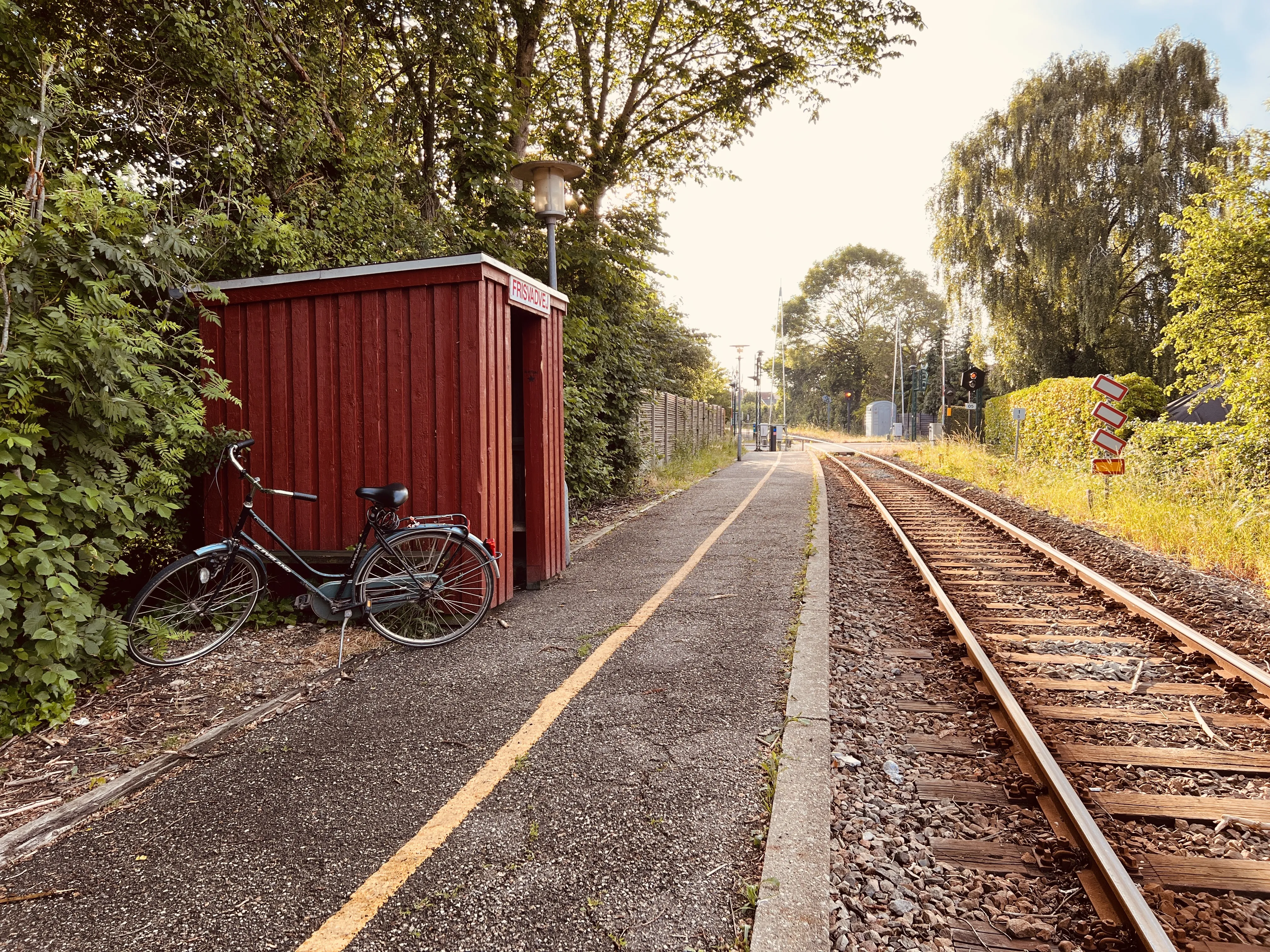 Billede af Frisvadvej Trinbræt (perron øst for Frisvadvej).