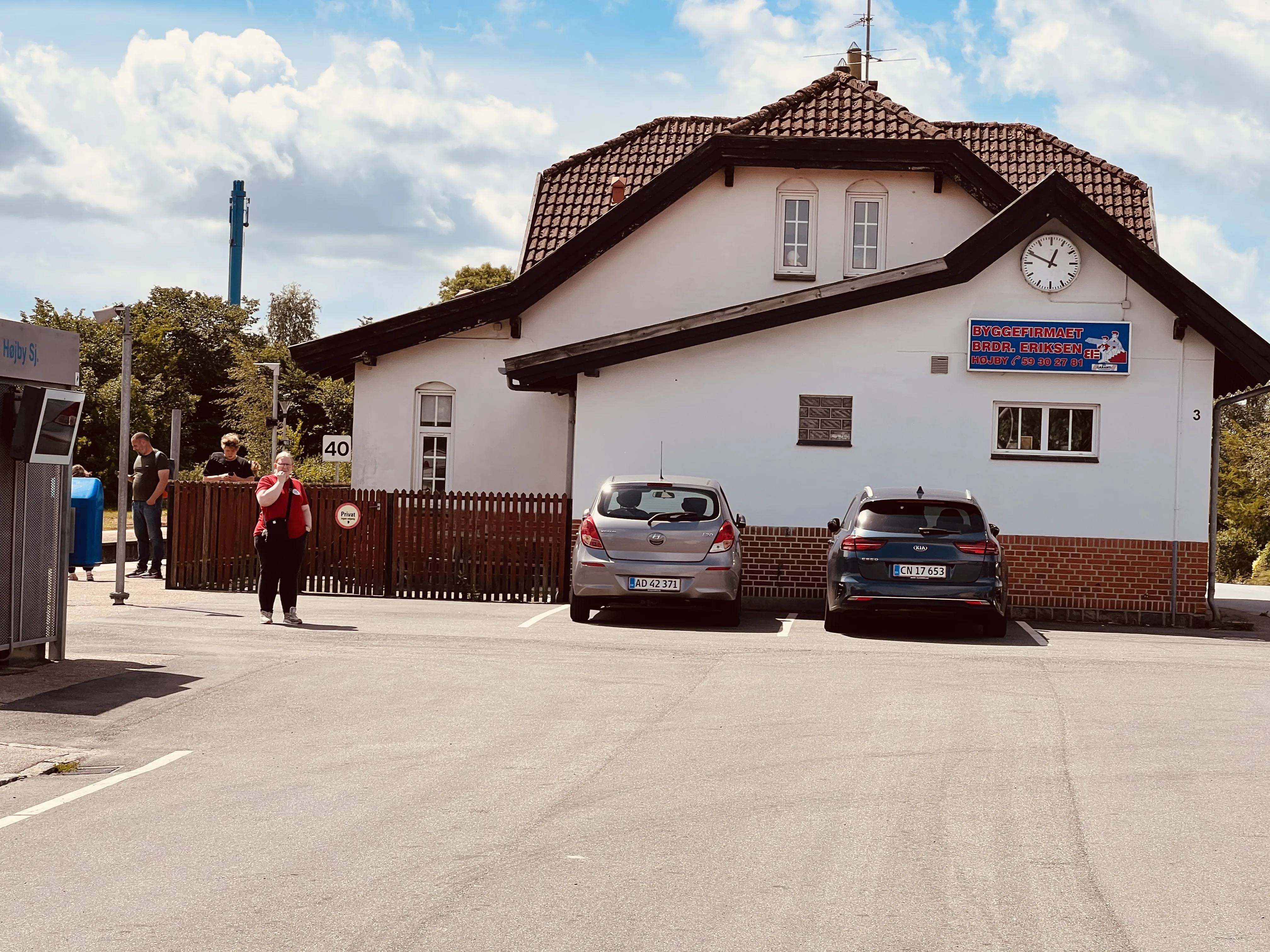 Billede af Højby (Sjælland) Station. Billede af Højby (Sjælland) Station.