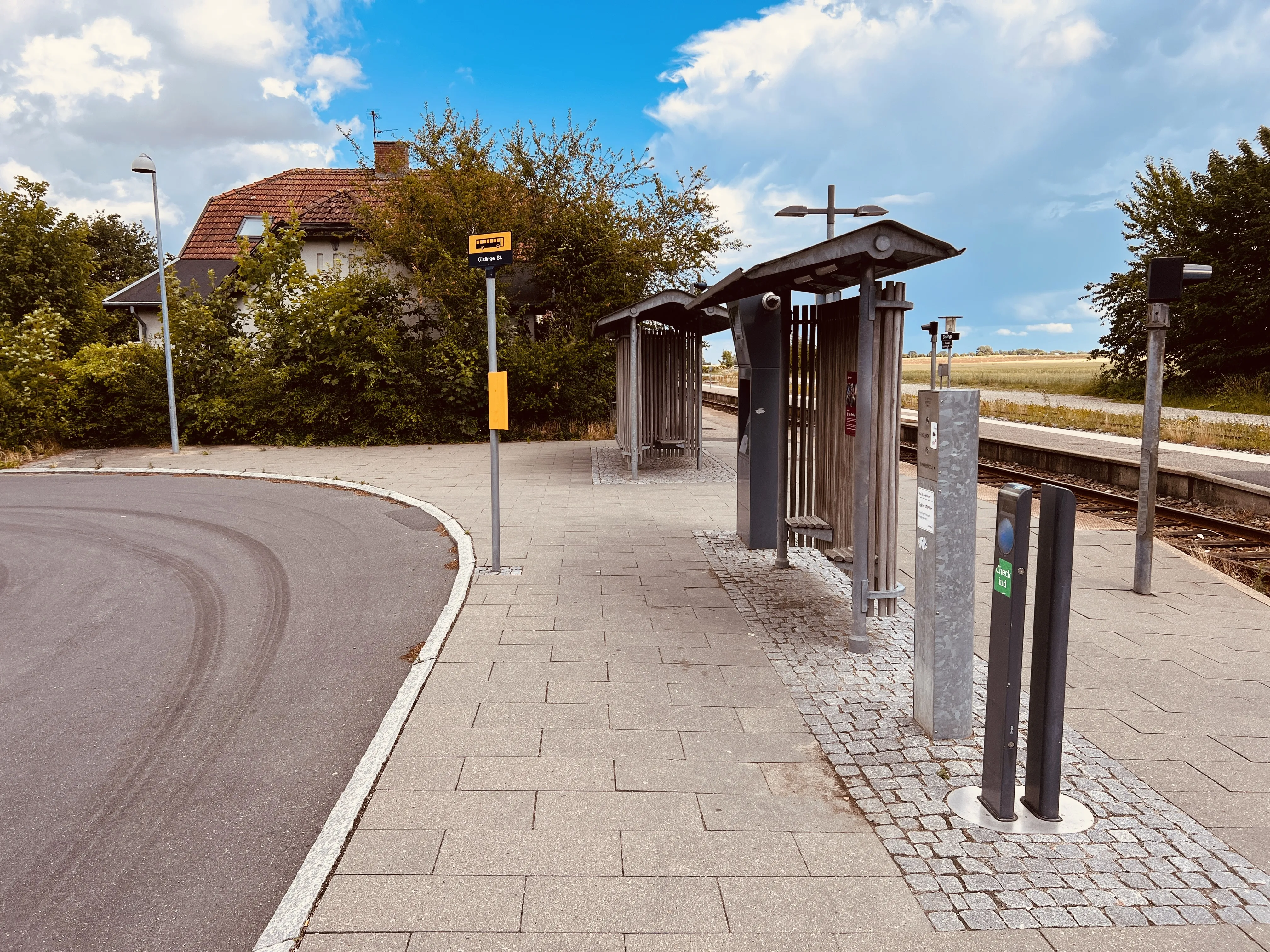 Billede af Gislinge Station. Billede af Gislinge Station.