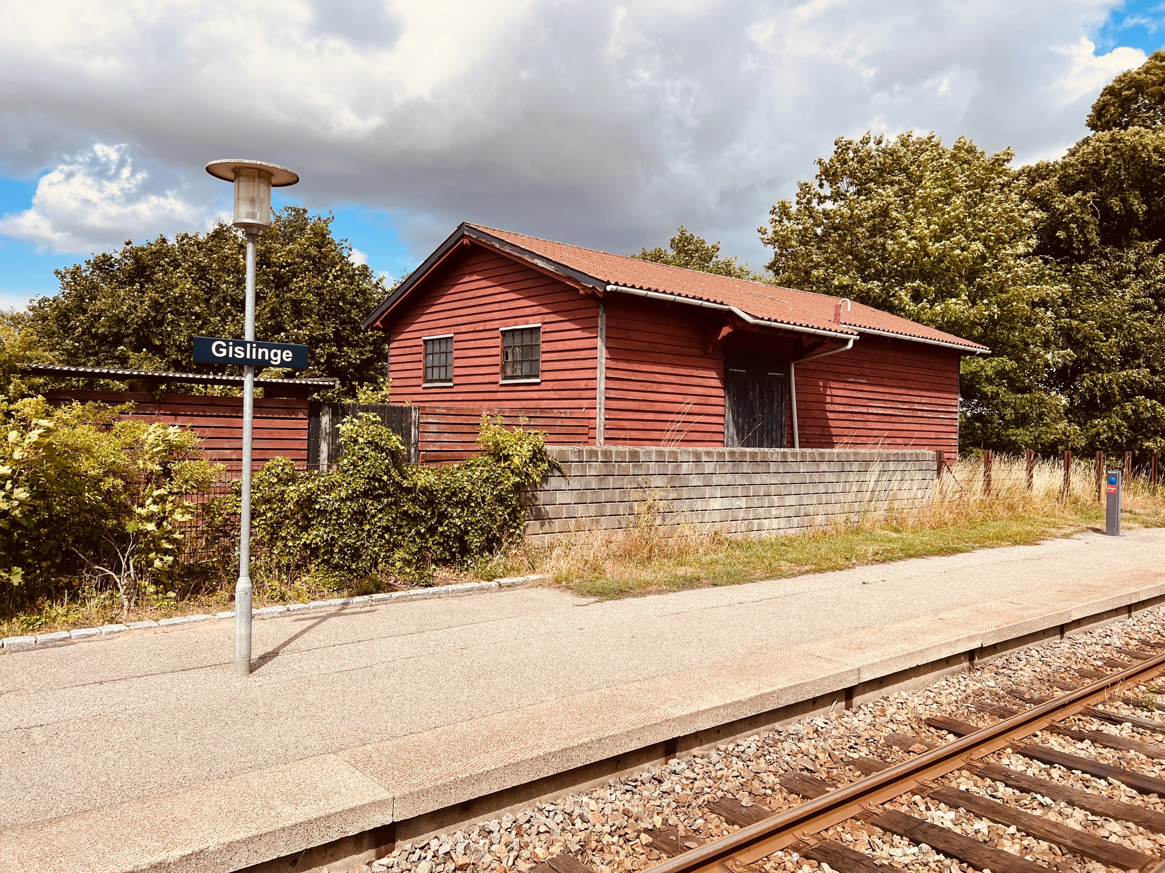 Billede af Gislinge Stations varehus. Billede af Gislinge Stations varehus.