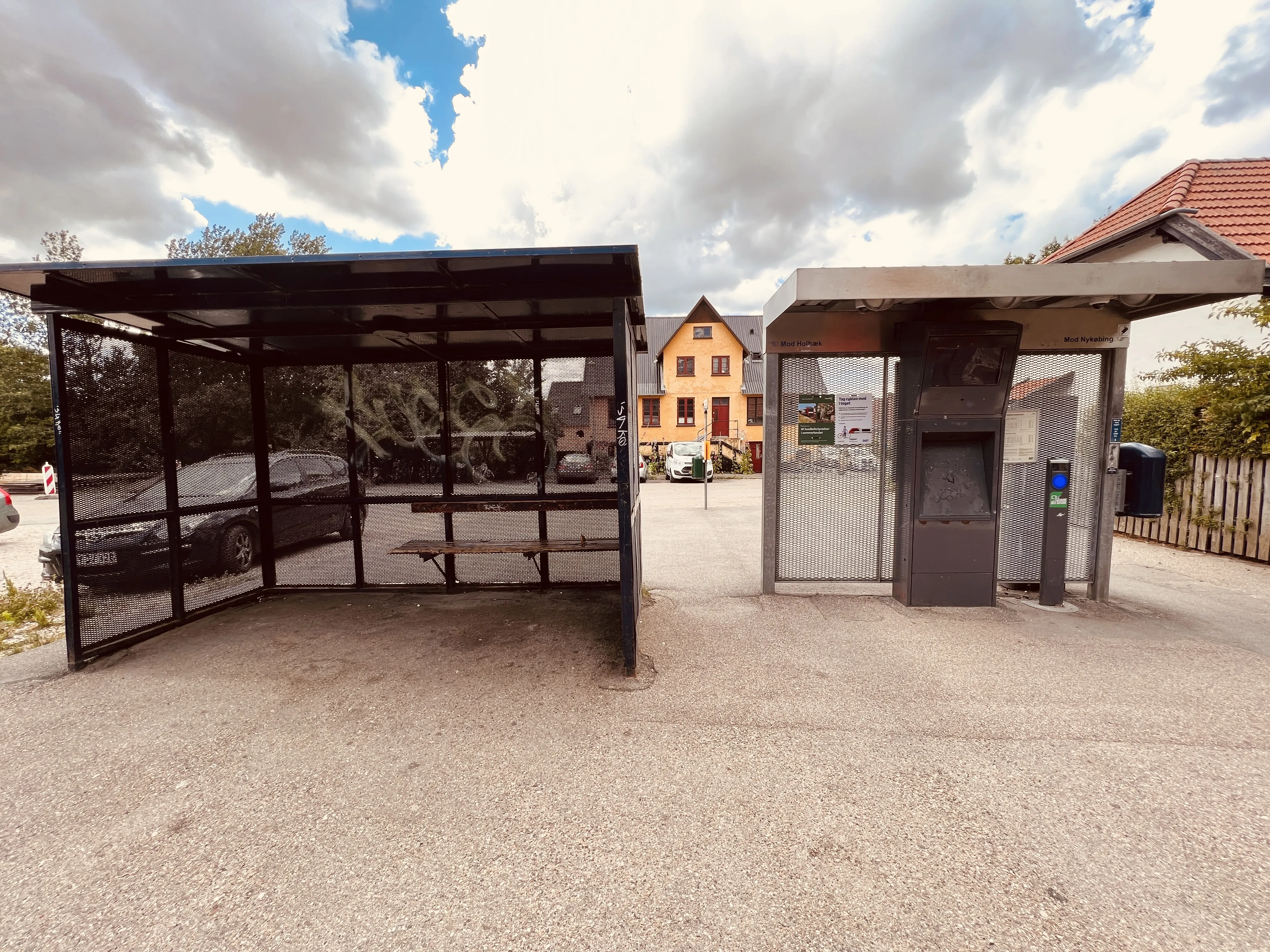 Billede af Fårevejle Station. Billede af Fårevejle Station.