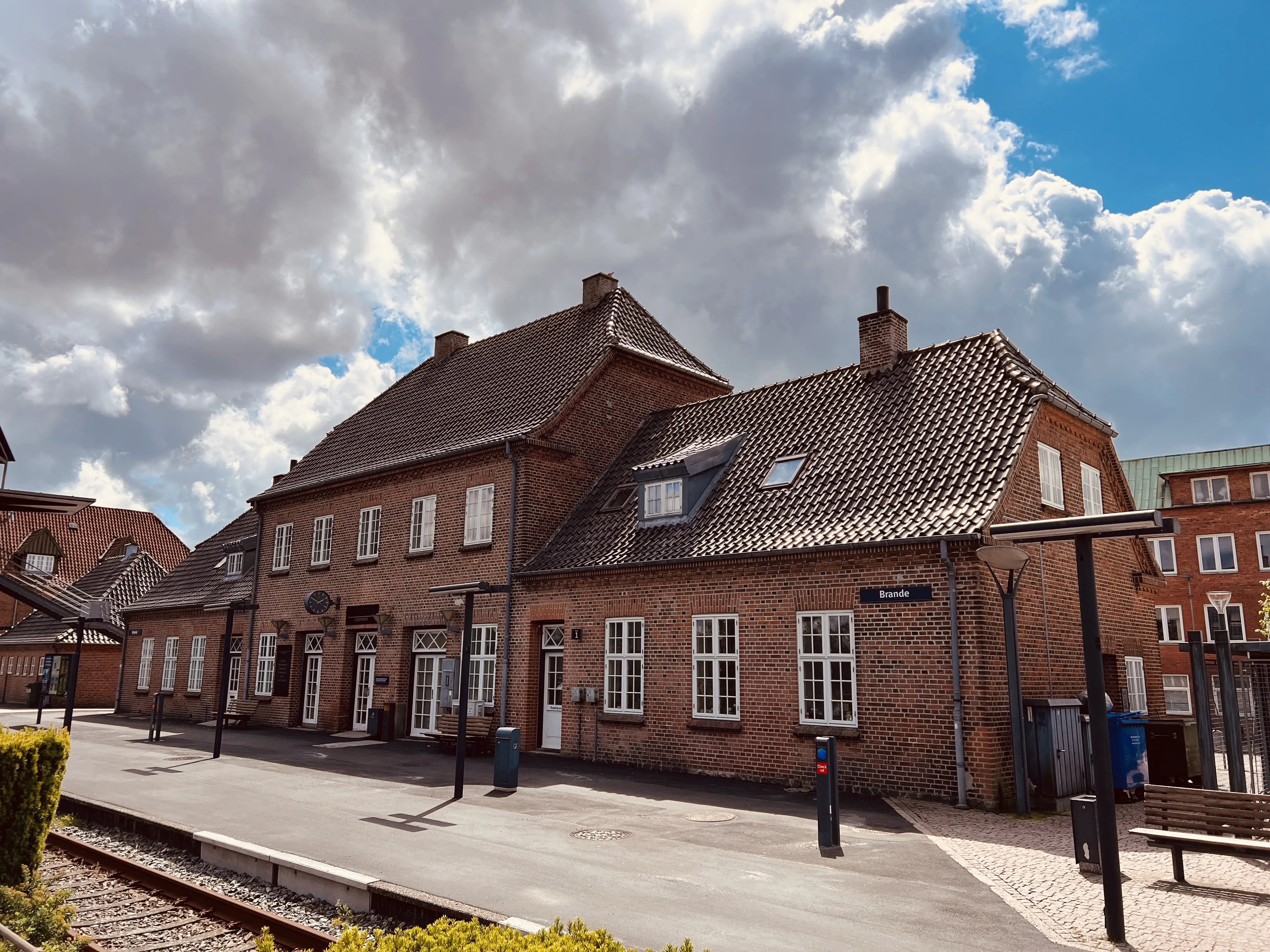 Billede af Brande Station.