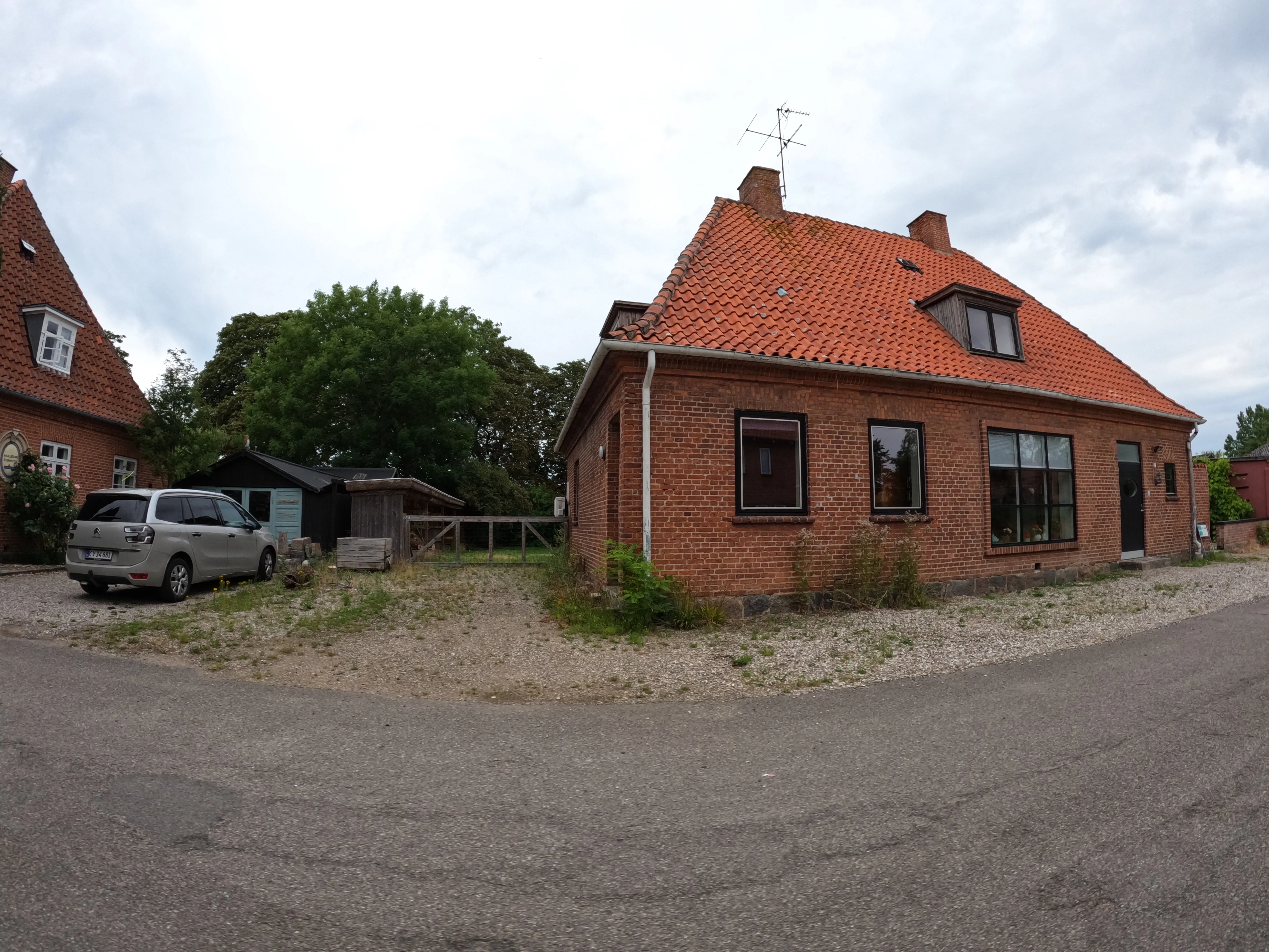 Billede af Føllenslev Station. Billede af Føllenslev Station.