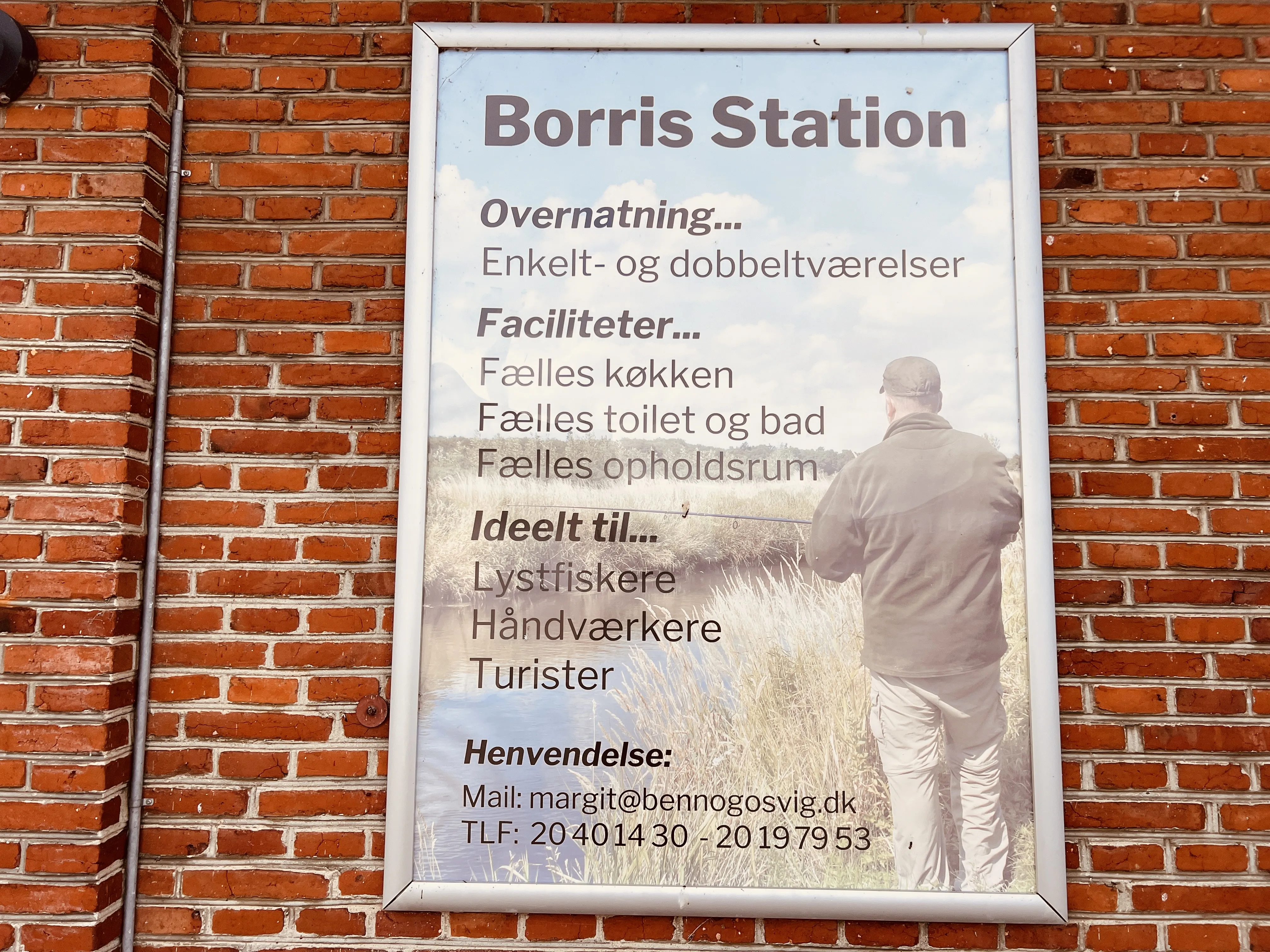 Man kan leje et værelse på Borris Station. Man kan leje et værelse på Borris Station.