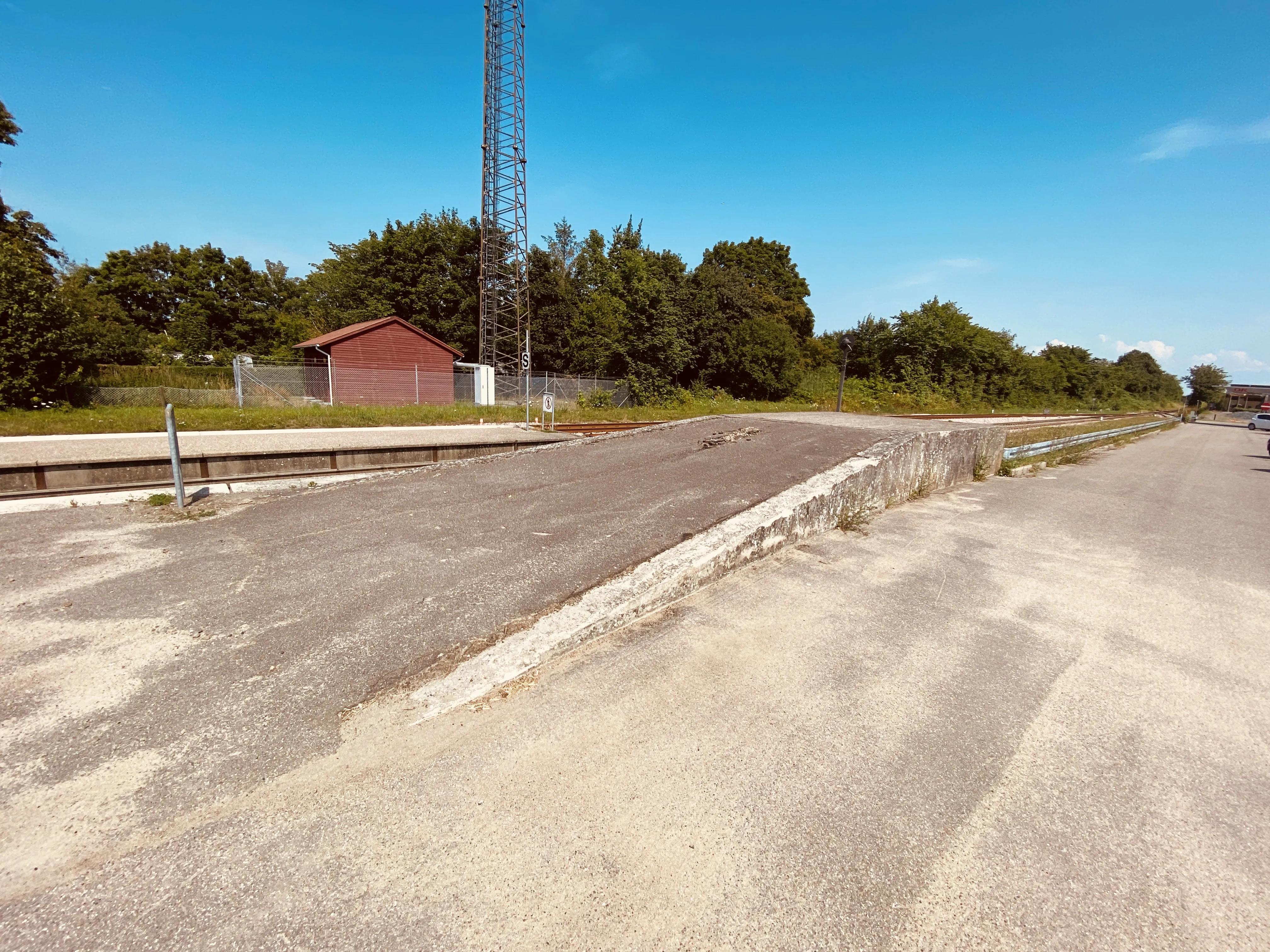 Billede af Stenlille Stations læsserampe. Billede af Stenlille Stations læsserampe.