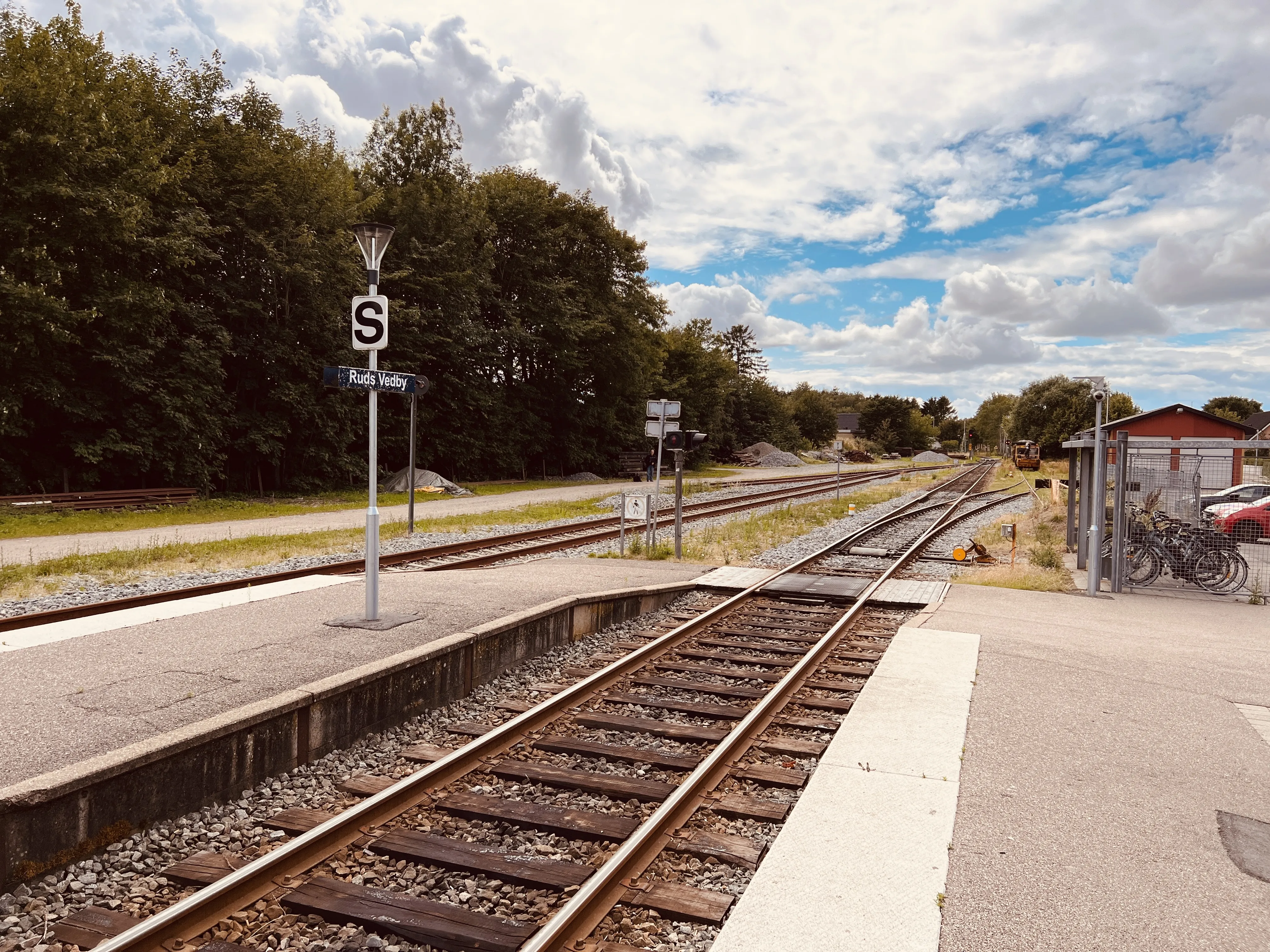 Billede af Ruds Vedby Station. Billede af Ruds Vedby Station.