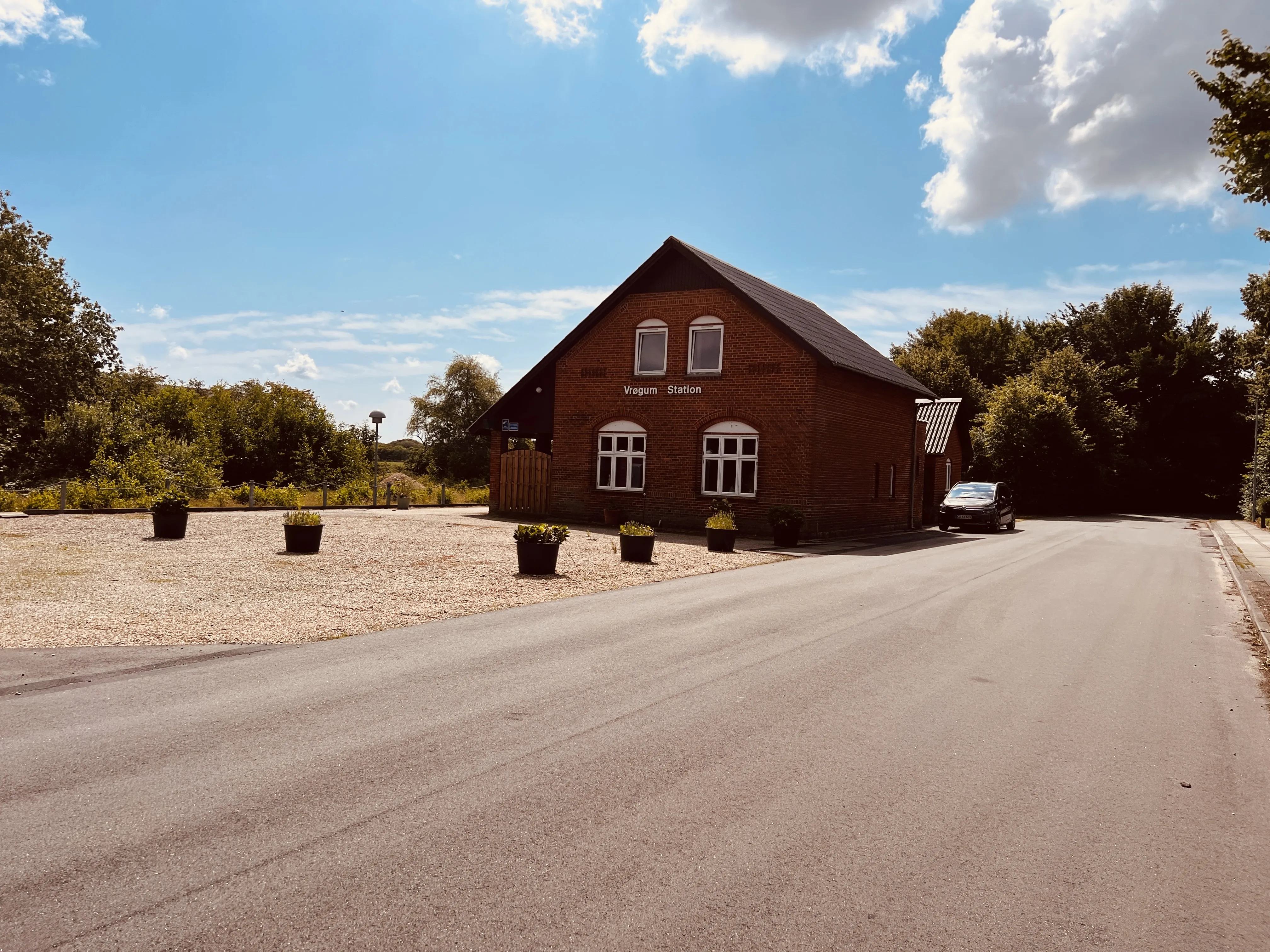 Billede af Vrøgum Station.