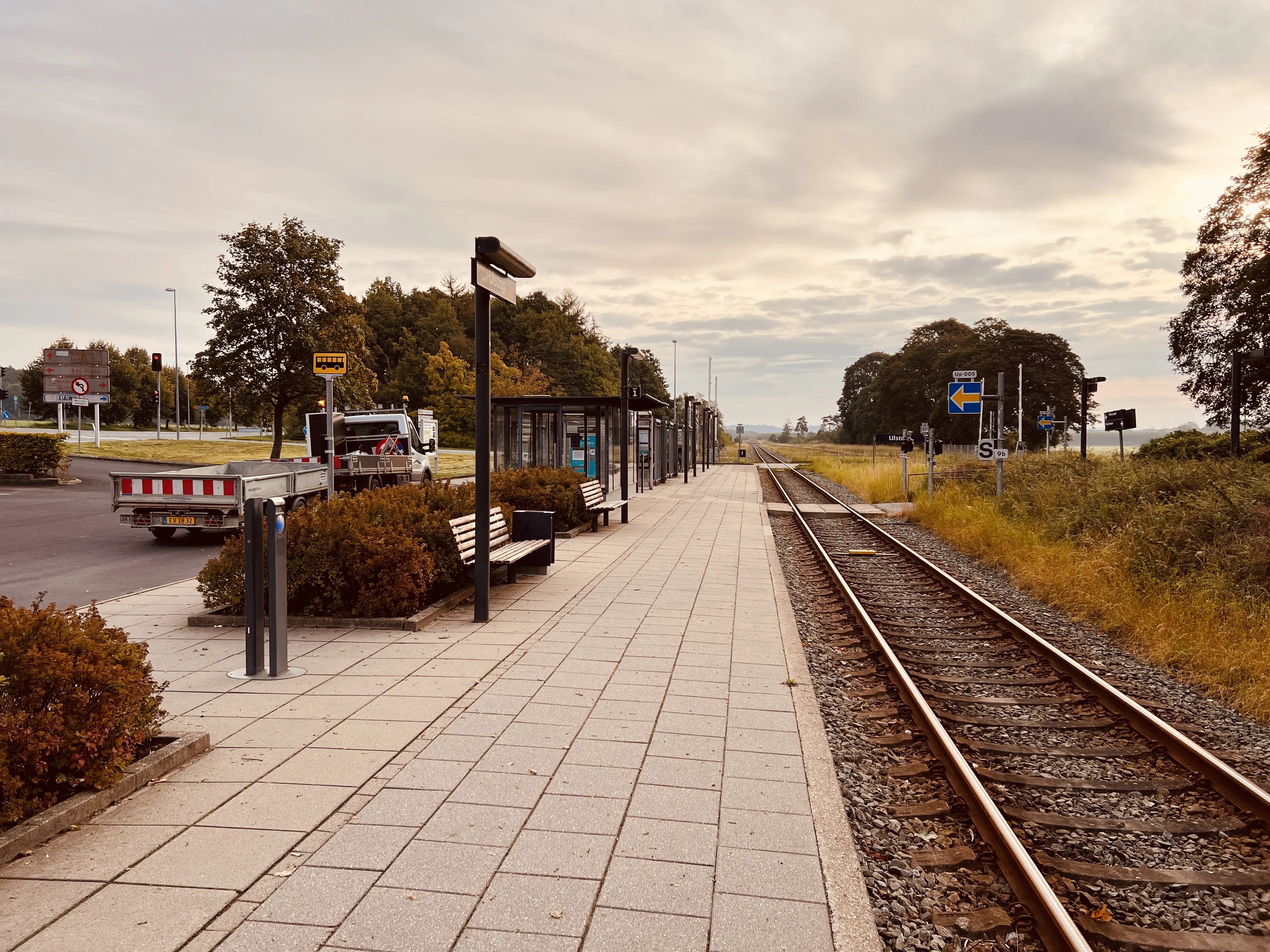 Billede af Ulstrup Trinbræt. Billede af Ulstrup Trinbræt.