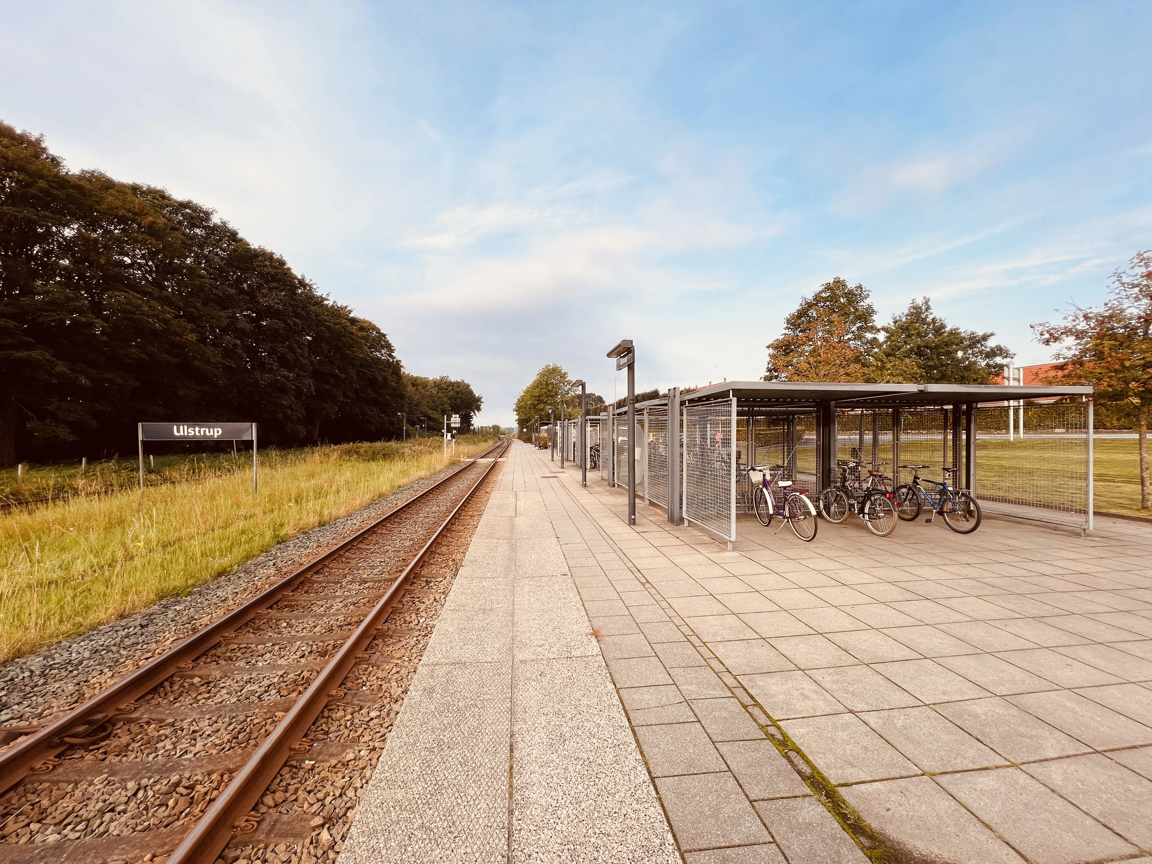 Billede af Ulstrup Trinbræt. Billede af Ulstrup Trinbræt.
