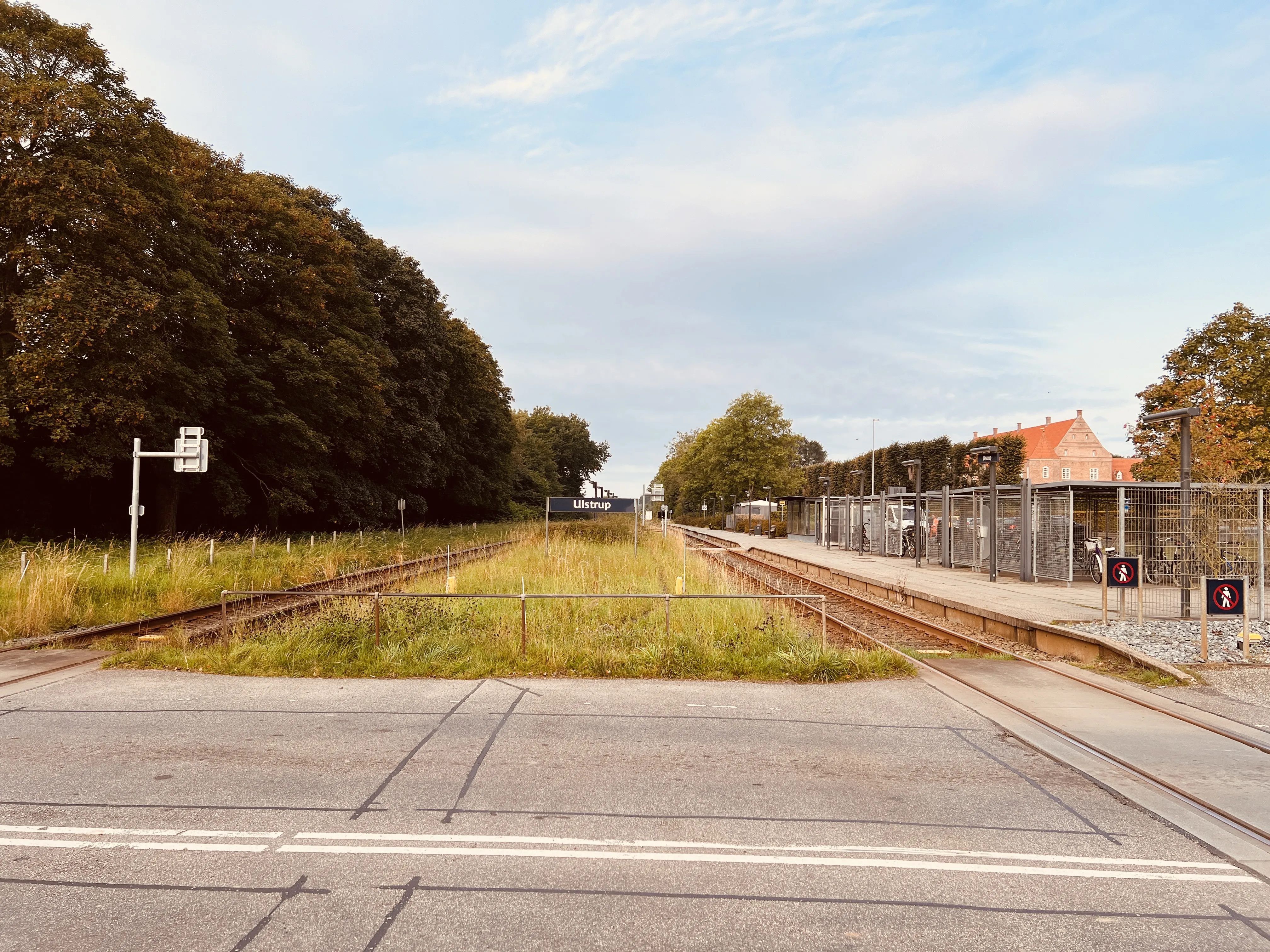 Billede af Ulstrup Trinbræt. Billede af Ulstrup Trinbræt.