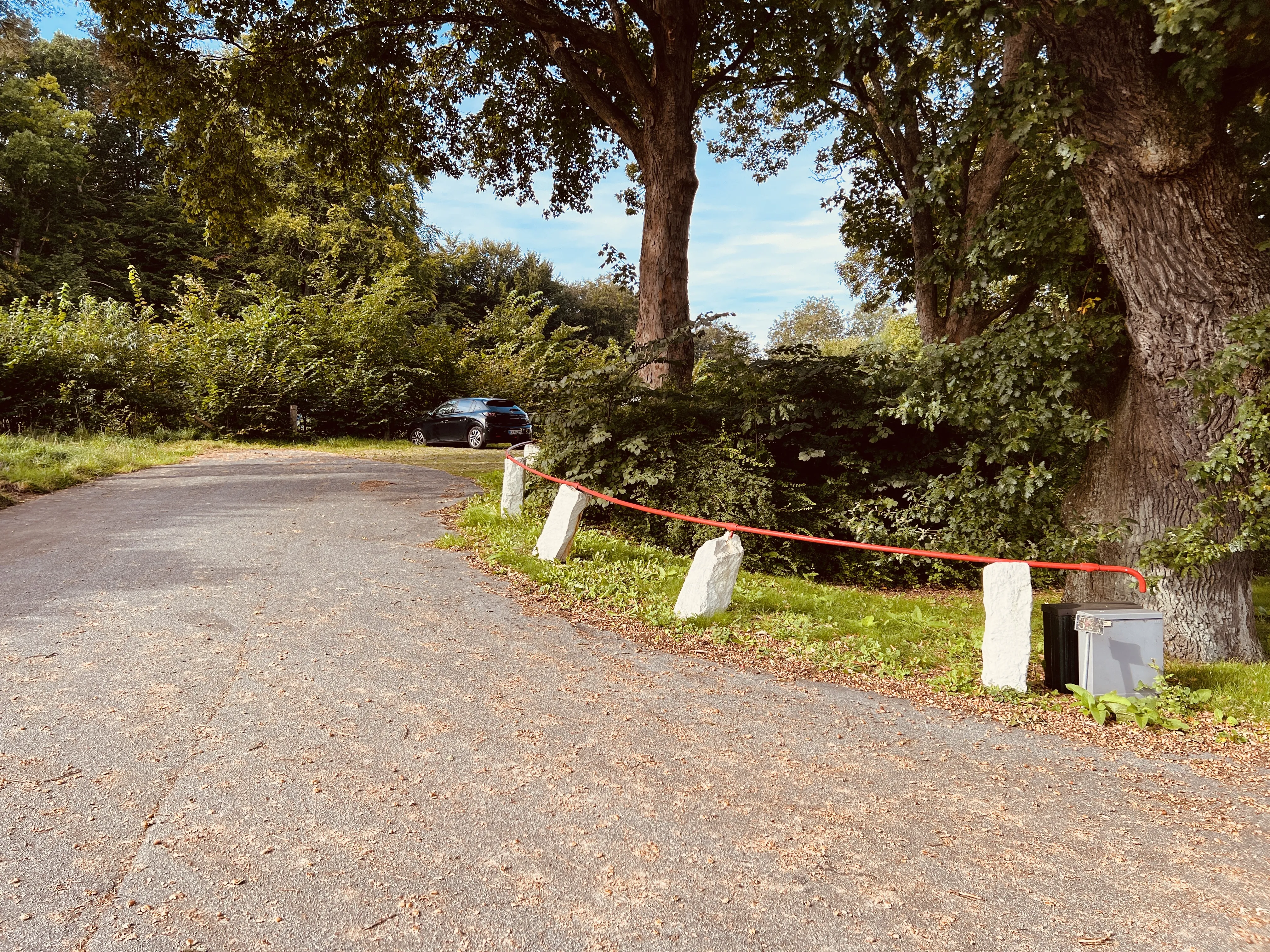 Billede af Rindsholm Billetsalgssted - Billetsalgssted er nedrevet, men Rindsholm Billetsalgssted har ligget her. Billede af Rindsholm Billetsalgssted - Billetsalgssted er nedrevet, men Rindsholm Billetsalgssted har ligget her.