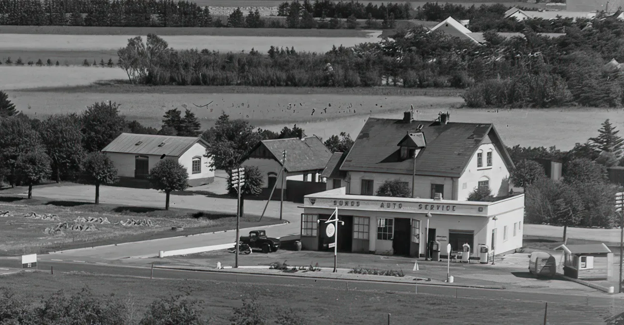 Billede af Sunds Holdeplads. Billede af Sunds Holdeplads.