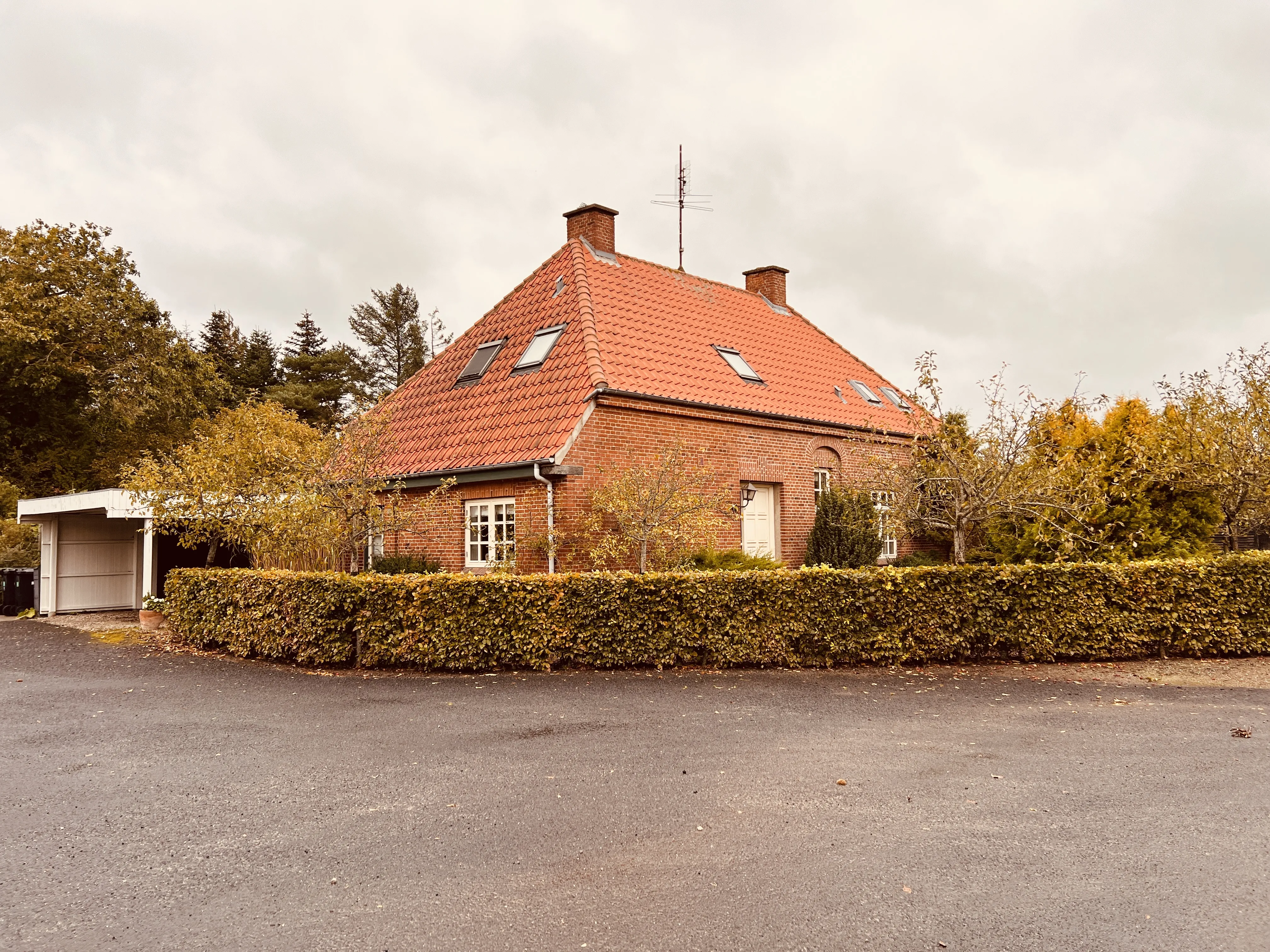 Billede af Vester Åby Station.