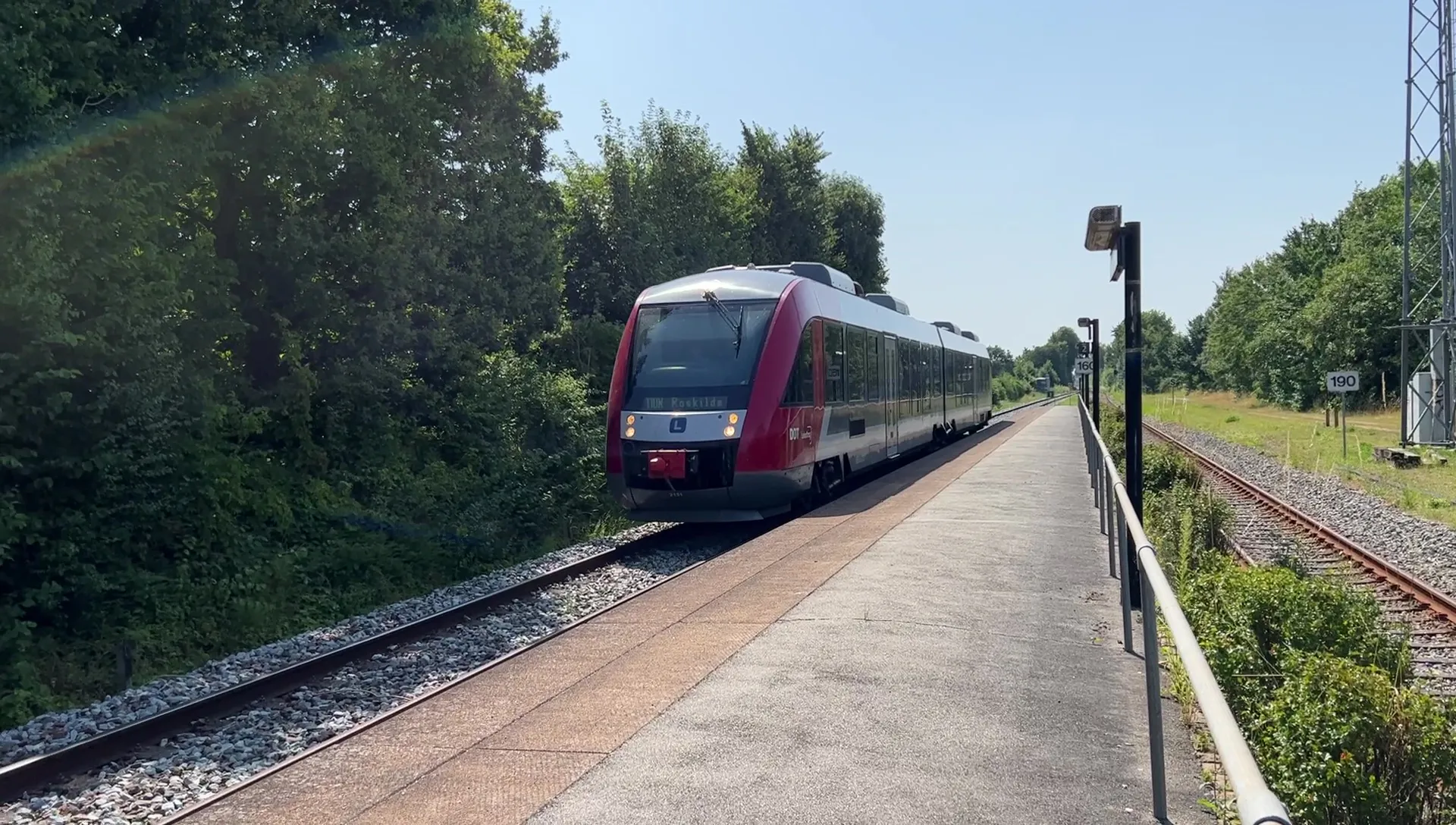 Billede af LT 2031-2131, tidligere VL 2031-2131 fotograferet ud for Havdrup Station. Billede af LT 2031-2131, tidligere VL 2031-2131 fotograferet ud for Havdrup Station.