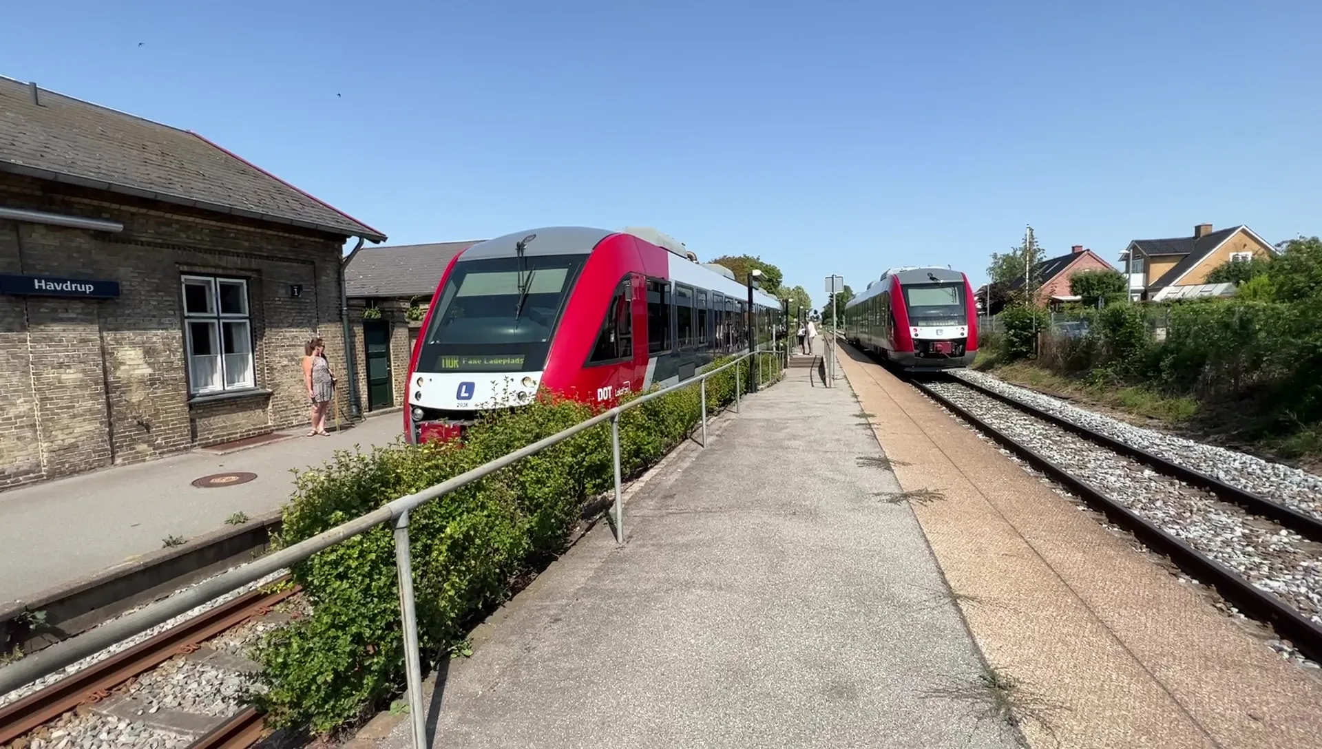 Billede af LT 2031-2131, tidligere VL 2031-2131 fotograferet ud for Havdrup Station. Billede af LT 2031-2131, tidligere VL 2031-2131 fotograferet ud for Havdrup Station.