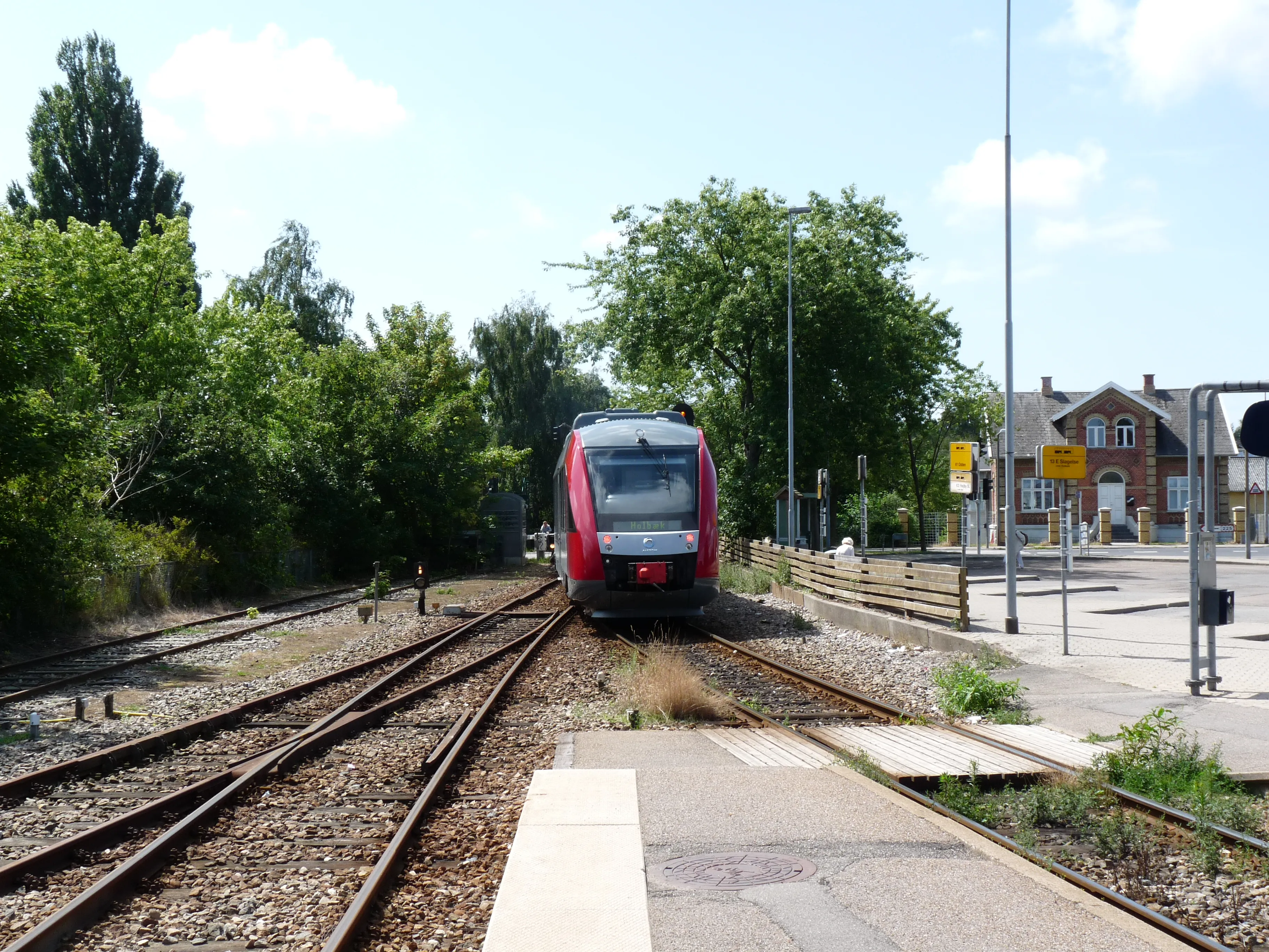Billede af RTOG 2031-2131, tidligere VL 2031-2131 fotograferet ud for Nykøbing Sjælland Station. Billede af RTOG 2031-2131, tidligere VL 2031-2131 fotograferet ud for Nykøbing Sjælland Station.