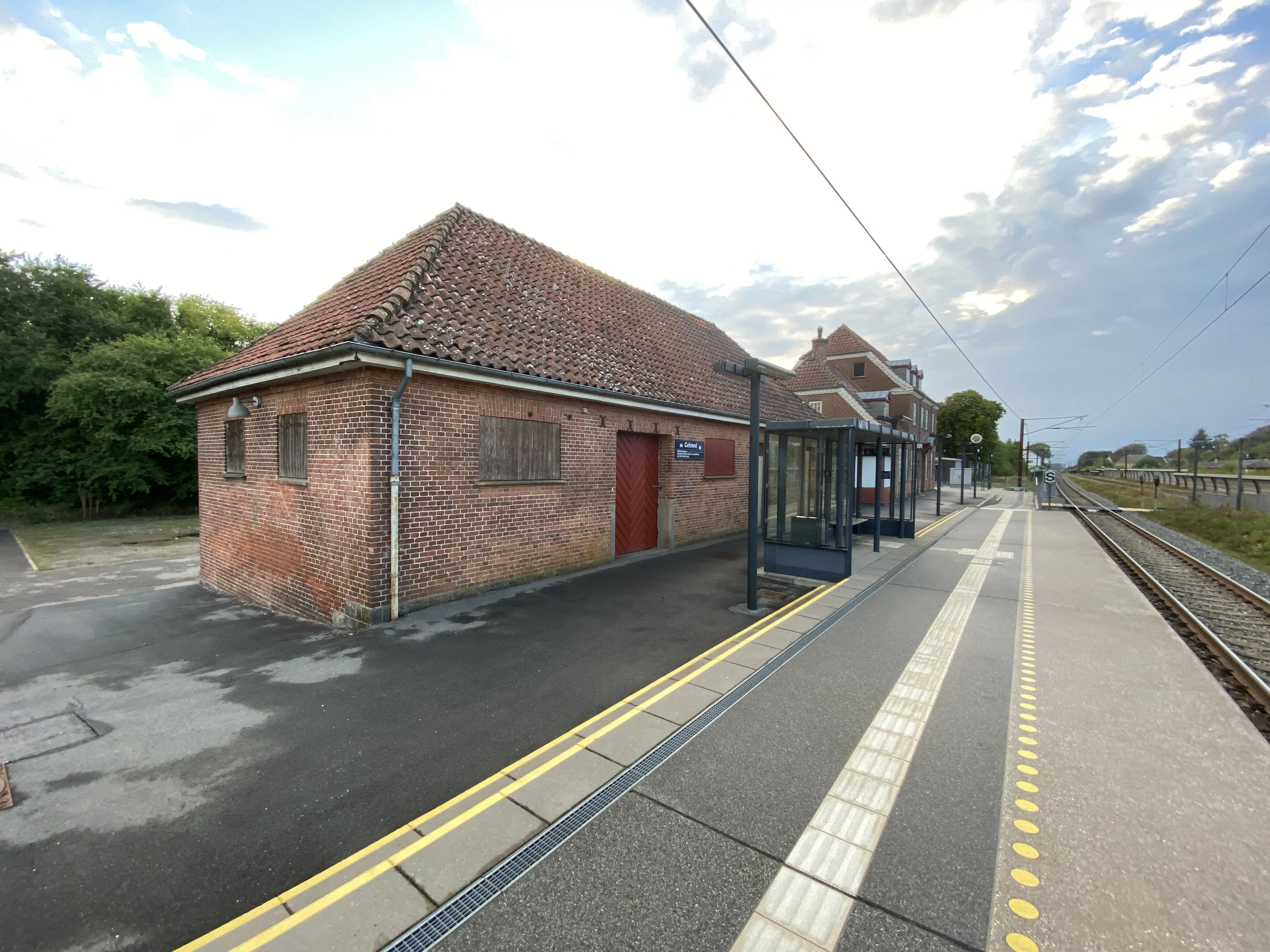 Billede af Gelsted Stations varehus.