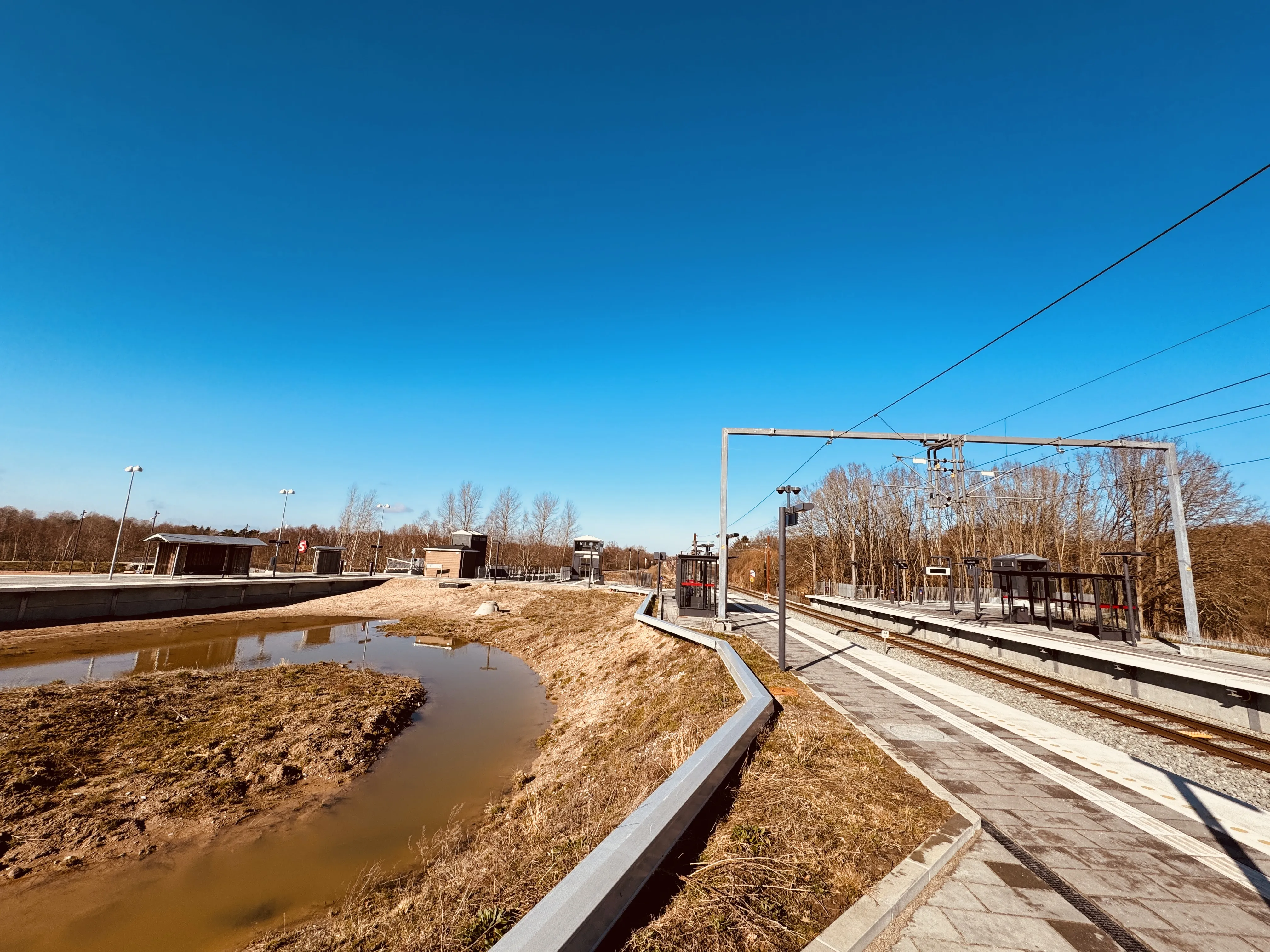 Billede af Favrholm Trinbræt. Billede af Favrholm Trinbræt.