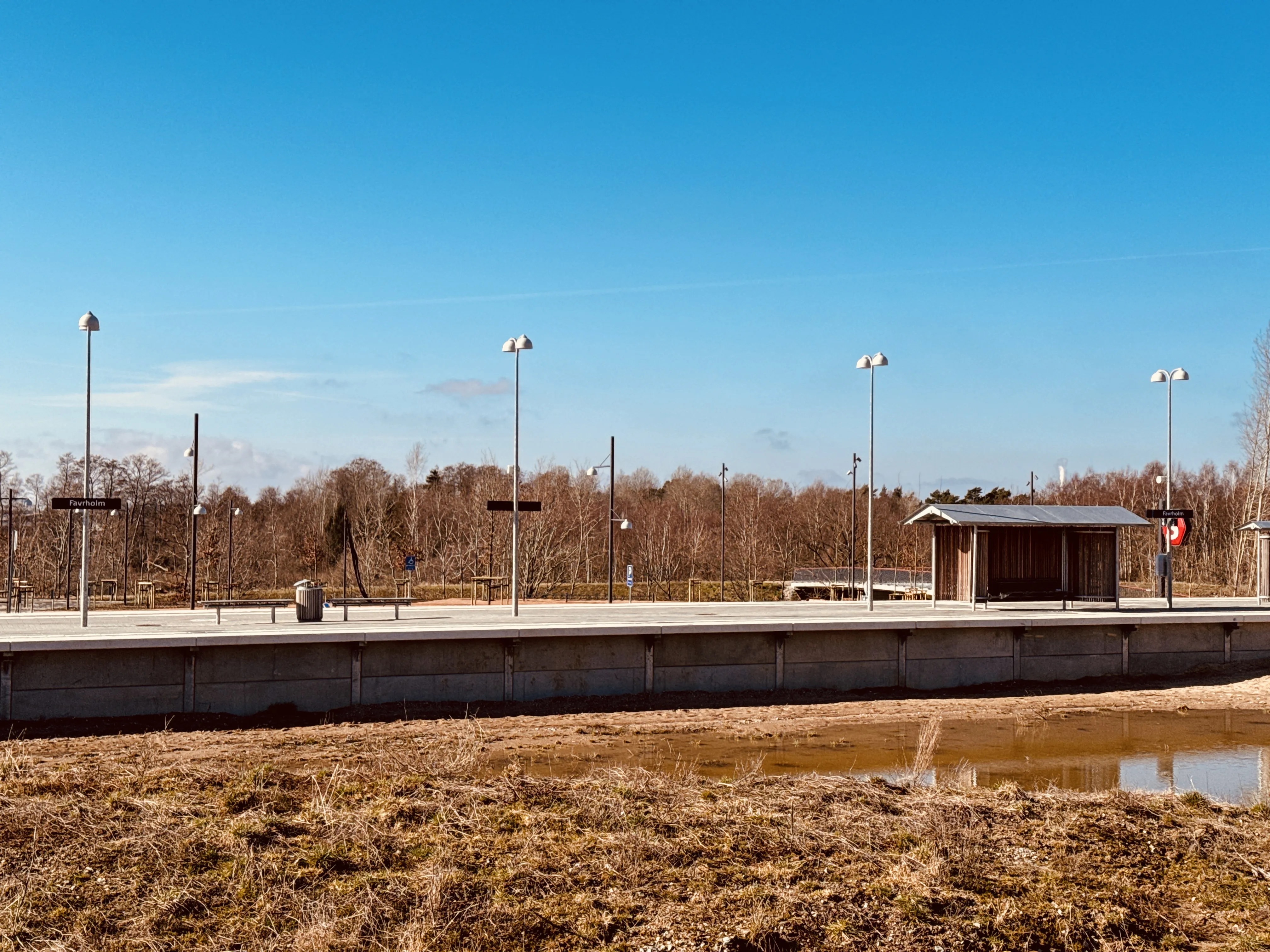Billede af Favrholm Trinbræt. Billede af Favrholm Trinbræt.
