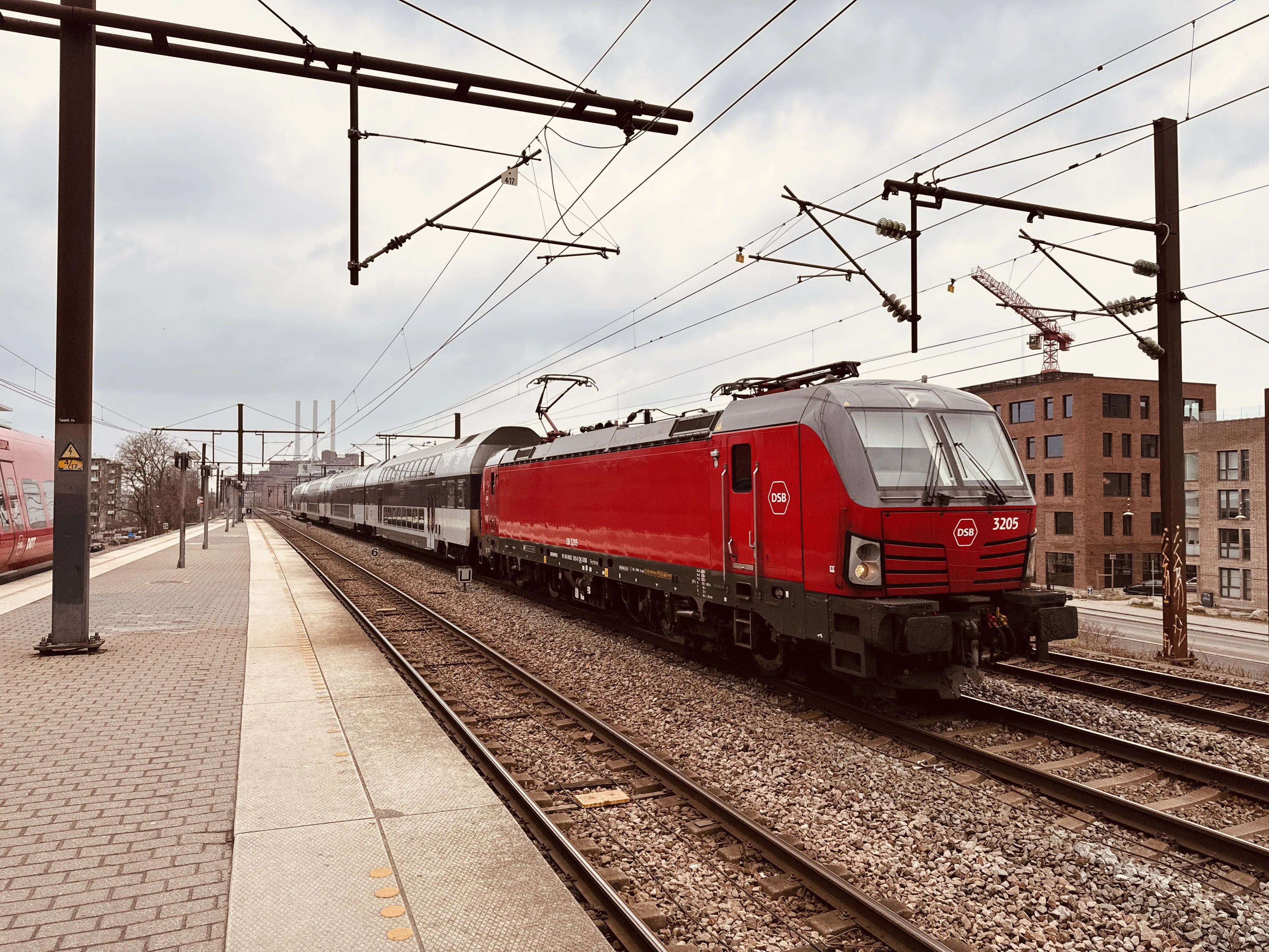 Billede af DSB EB 3205 fotograferet ud for Nordhavn S-togstrinbræt. Billede af DSB EB 3205 fotograferet ud for Nordhavn S-togstrinbræt.