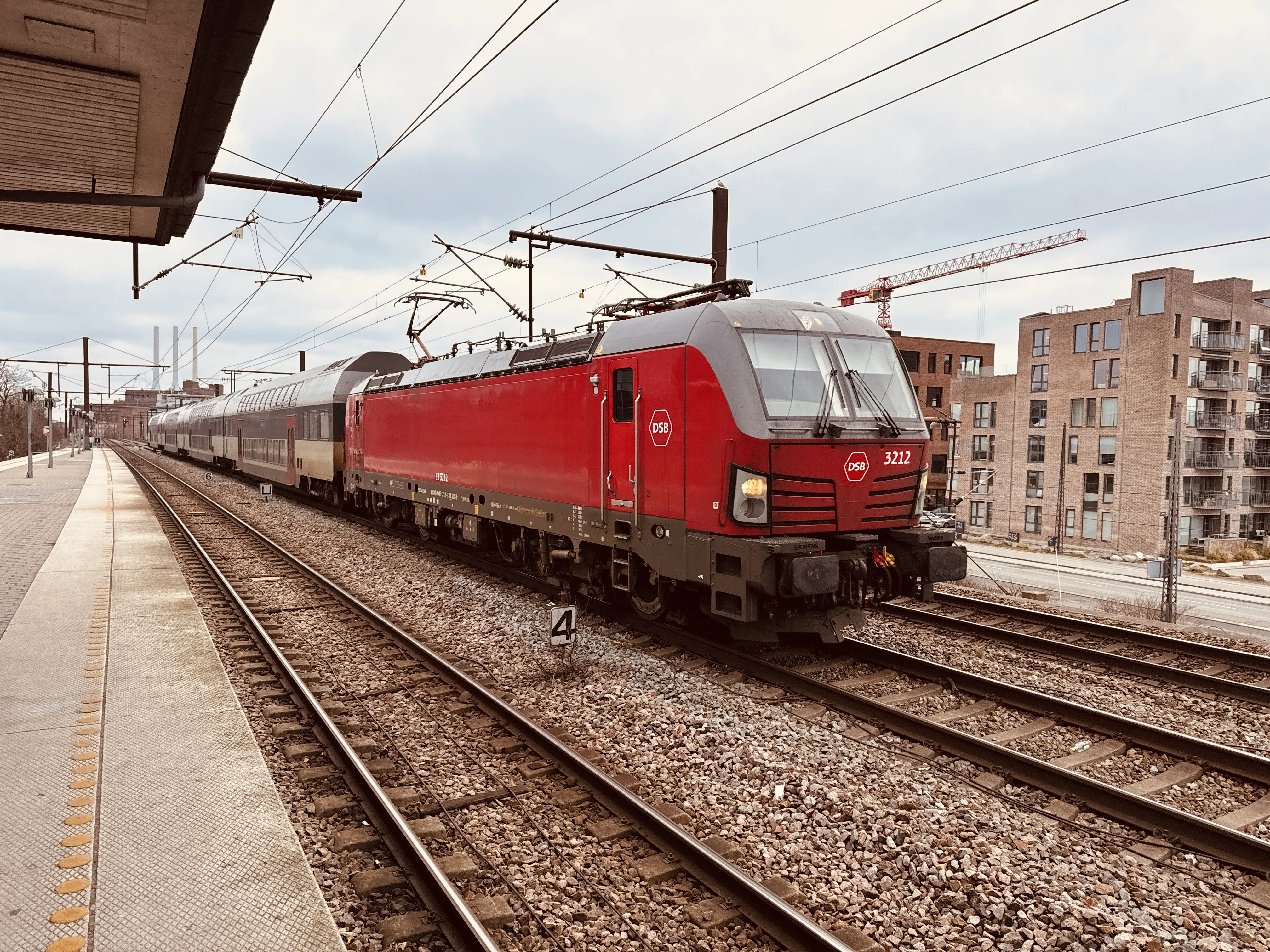 Billede af DSB EB 3212 fotograferet ud for Nordhavn S-togstrinbræt. Billede af DSB EB 3212 fotograferet ud for Nordhavn S-togstrinbræt.