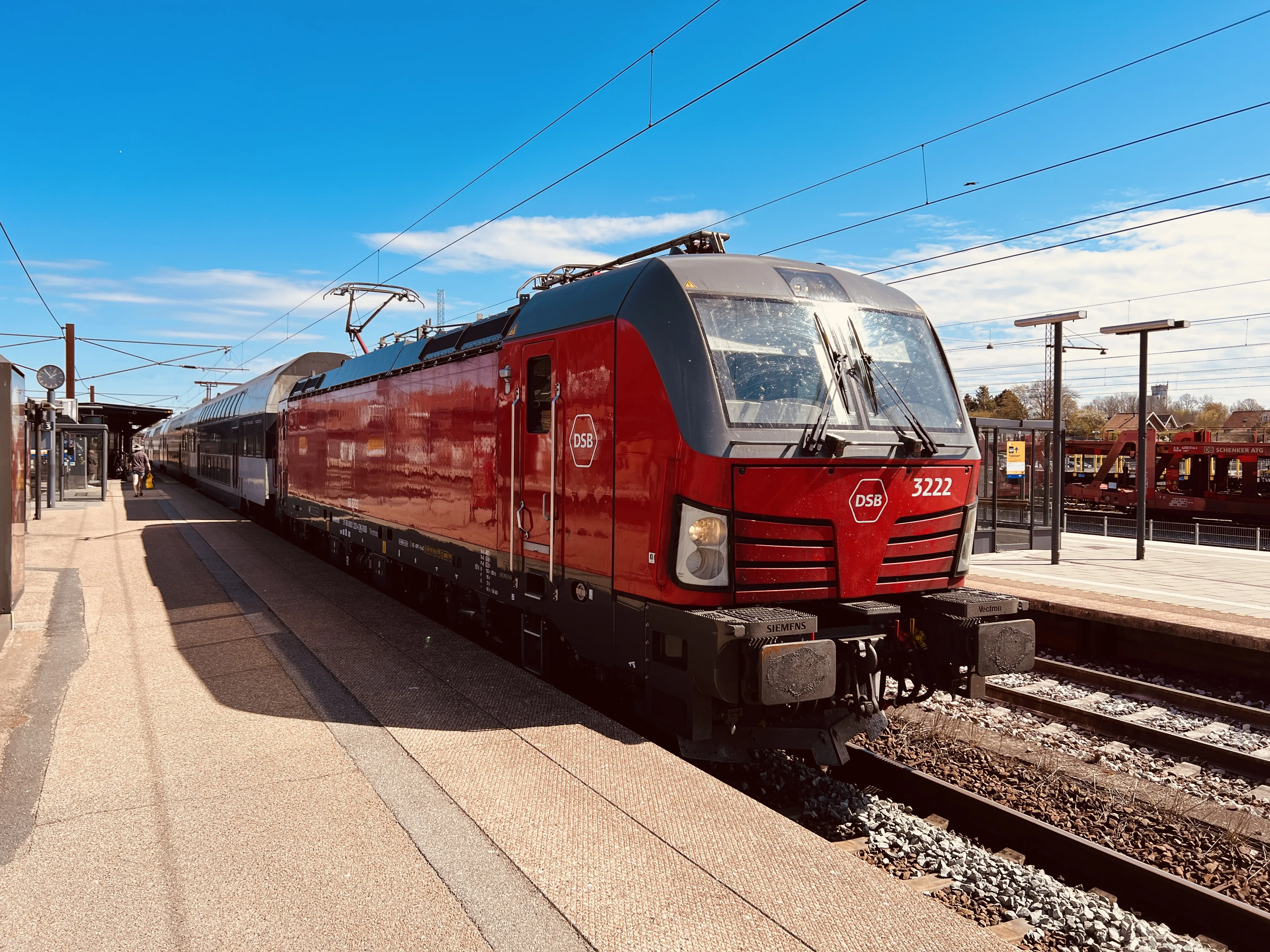 Billede af DSB EB 3222 fotograferet ud for Ringsted Station. Billede af DSB EB 3222 fotograferet ud for Ringsted Station.