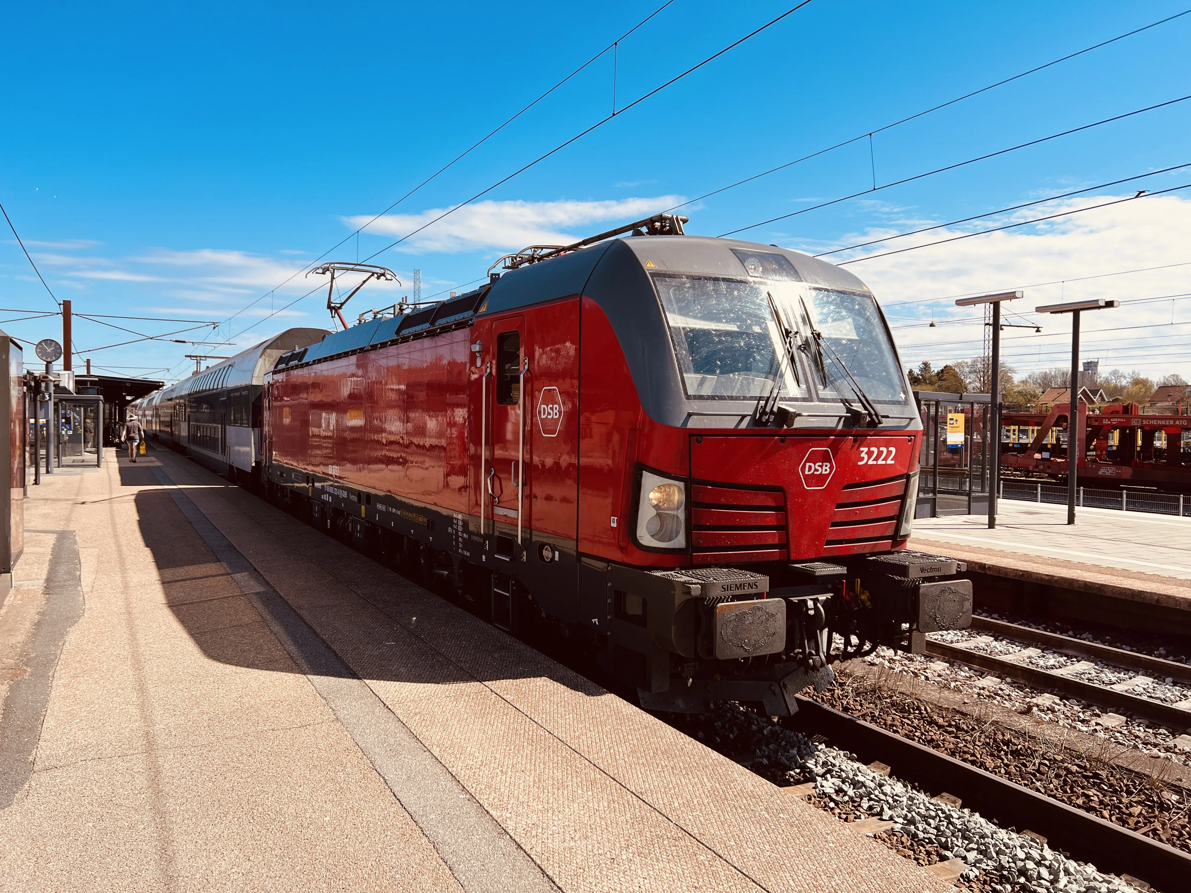 Billede af DSB EB 3222 fotograferet ud for Ringsted Station. Billede af DSB EB 3222 fotograferet ud for Ringsted Station.