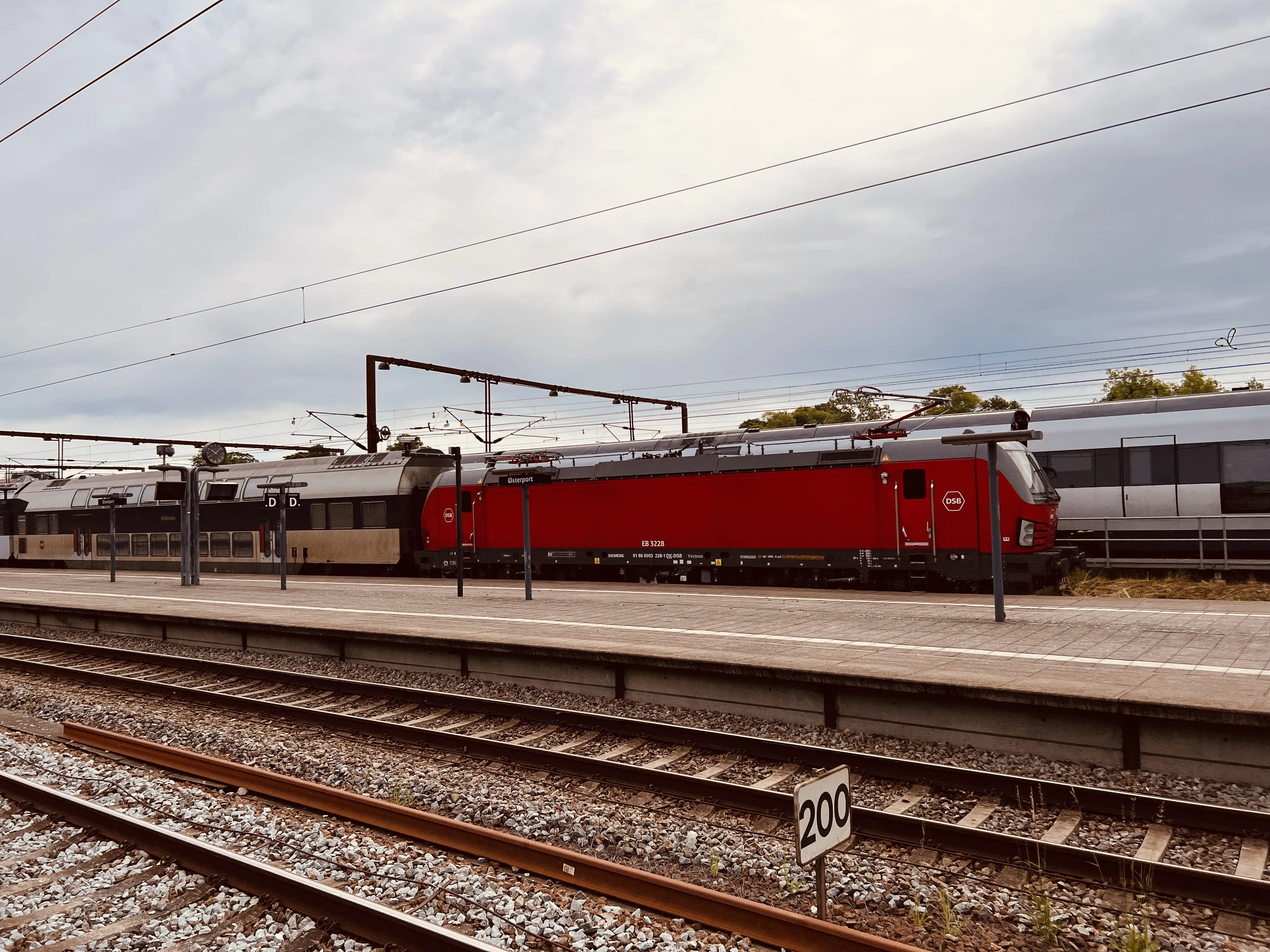 Billede af DSB EB 3228 fotograferet ud for Østerport Station. Billede af DSB EB 3228 fotograferet ud for Østerport Station.