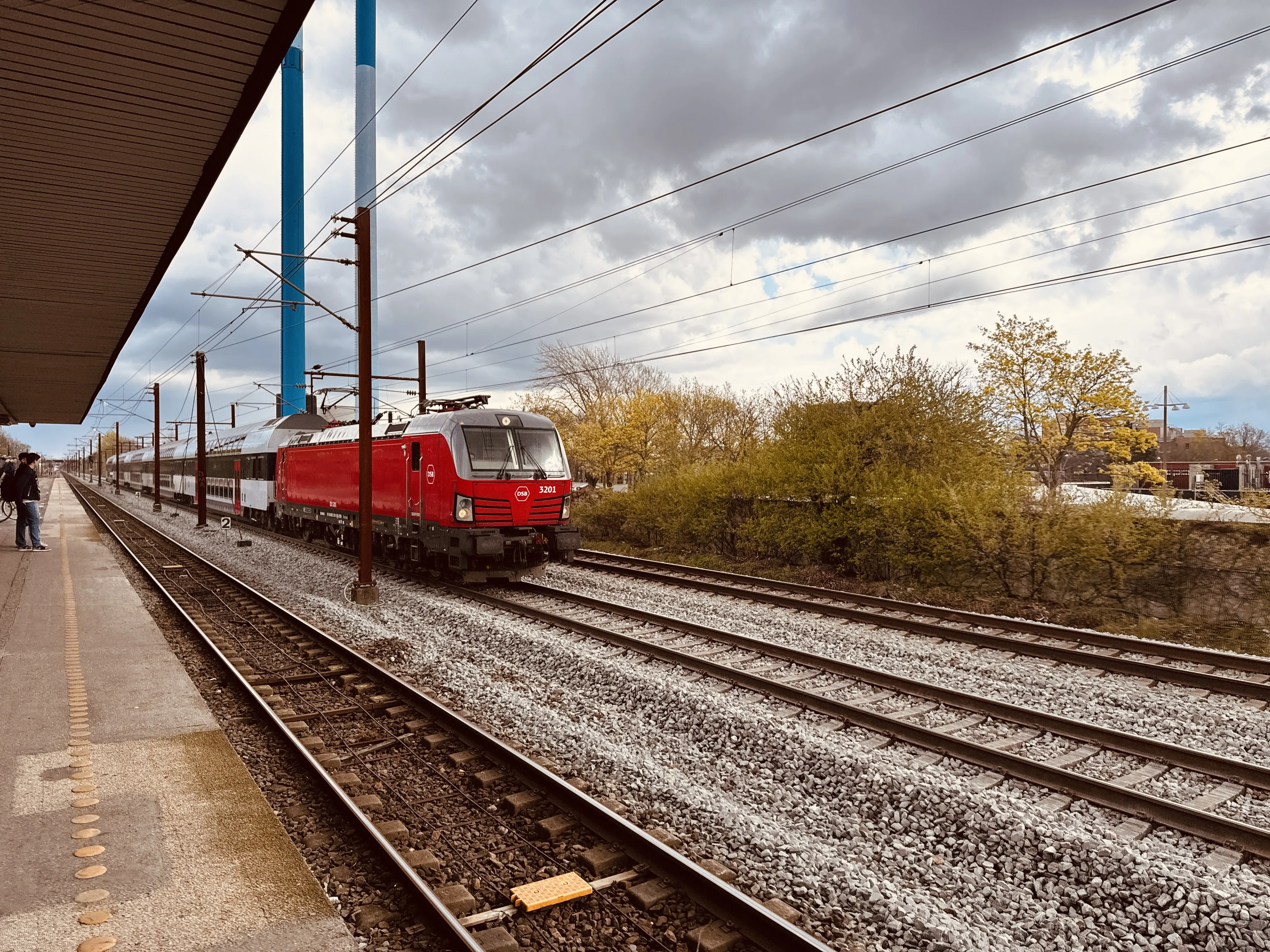 Billede af DSB EB 3201 fotograferet ud for Albertslund S-togstrinbræt. Billede af DSB EB 3201 fotograferet ud for Albertslund S-togstrinbræt.
