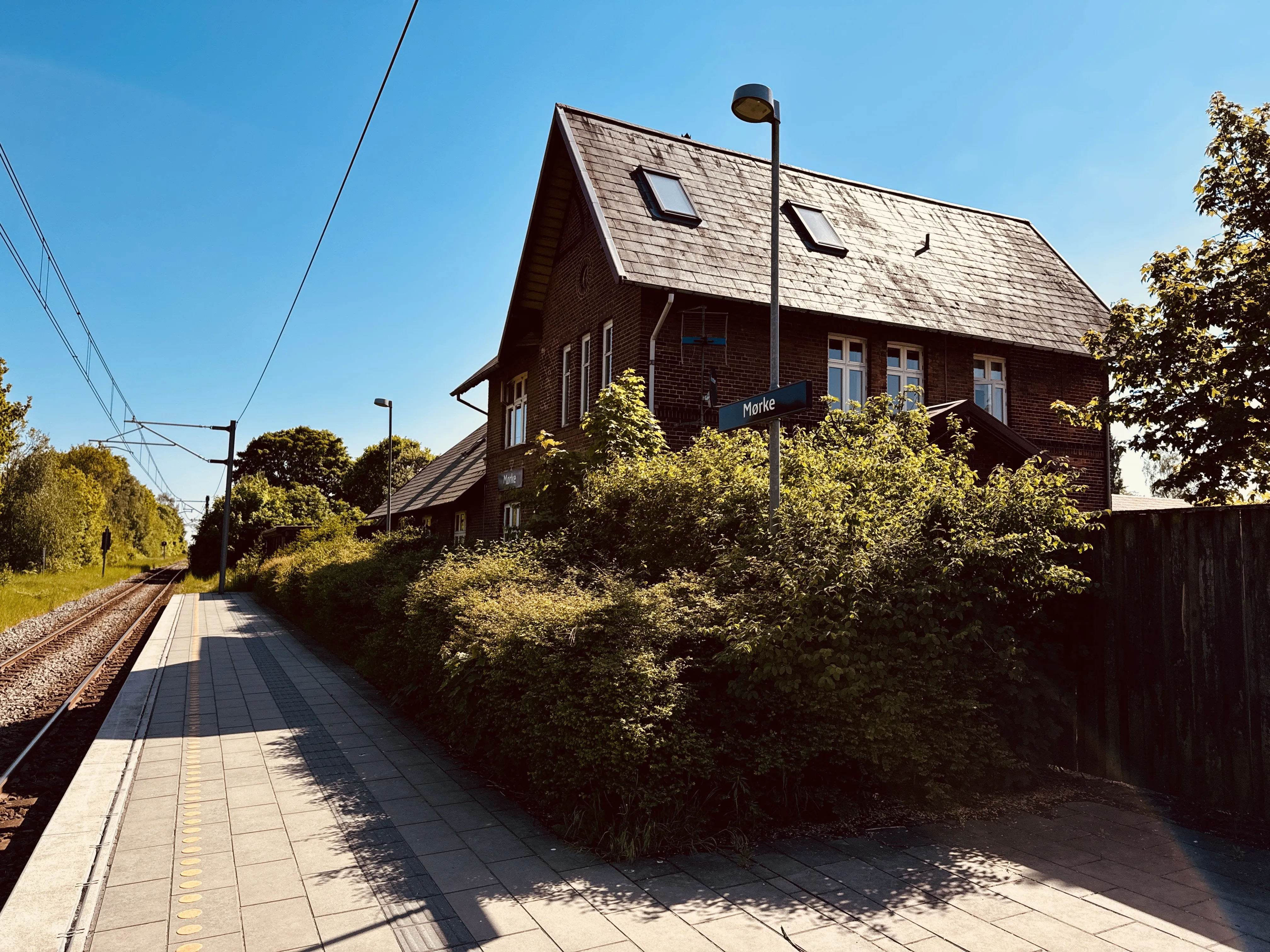 Billede af Mørke Trinbræt. Billede af Mørke Trinbræt.