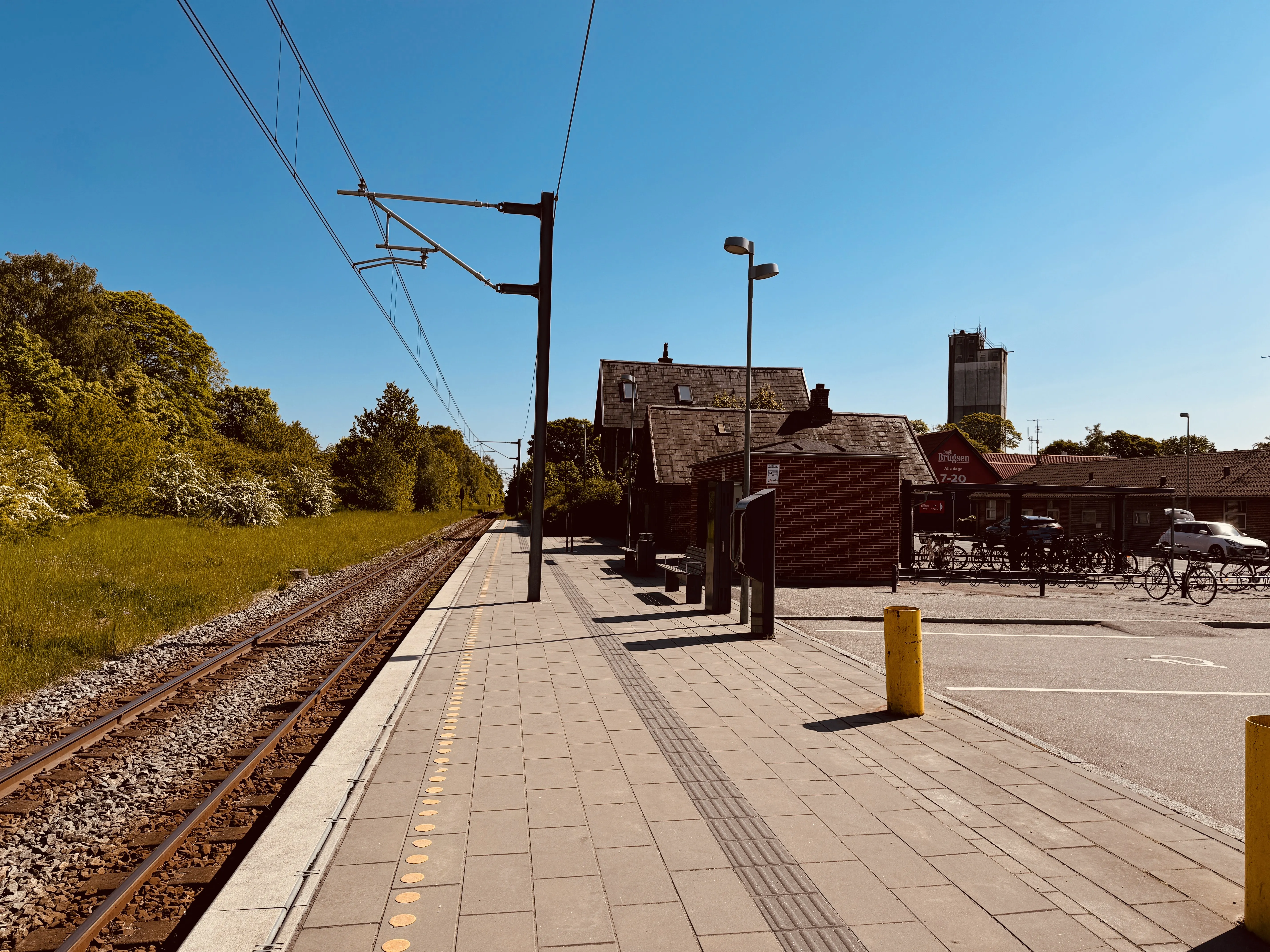 Billede af Mørke Trinbræt. Billede af Mørke Trinbræt.